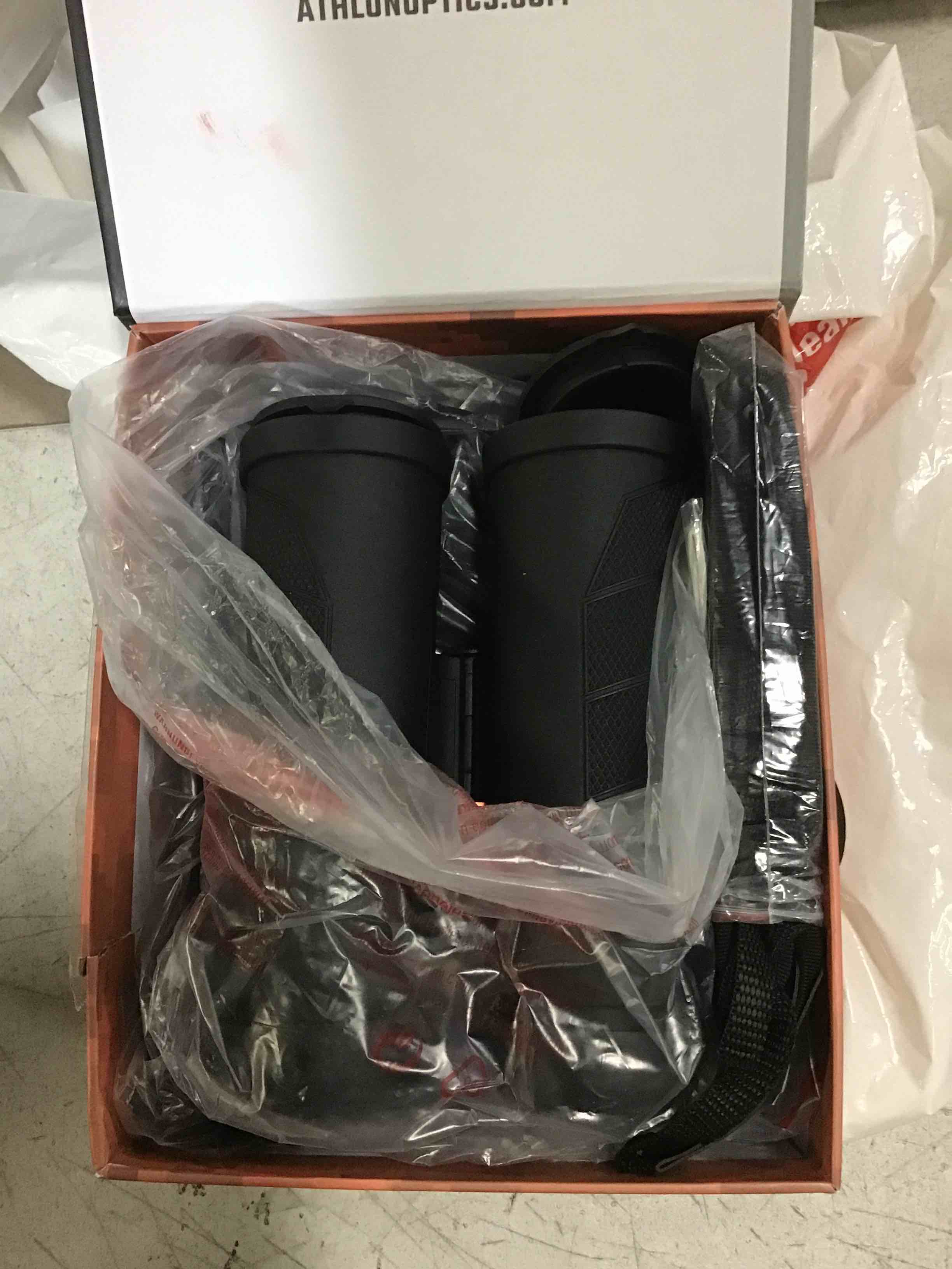https://s3.amazonaws.com/lotting-images-prod/bidfta/BLU5012317_1686923618874.jpeg