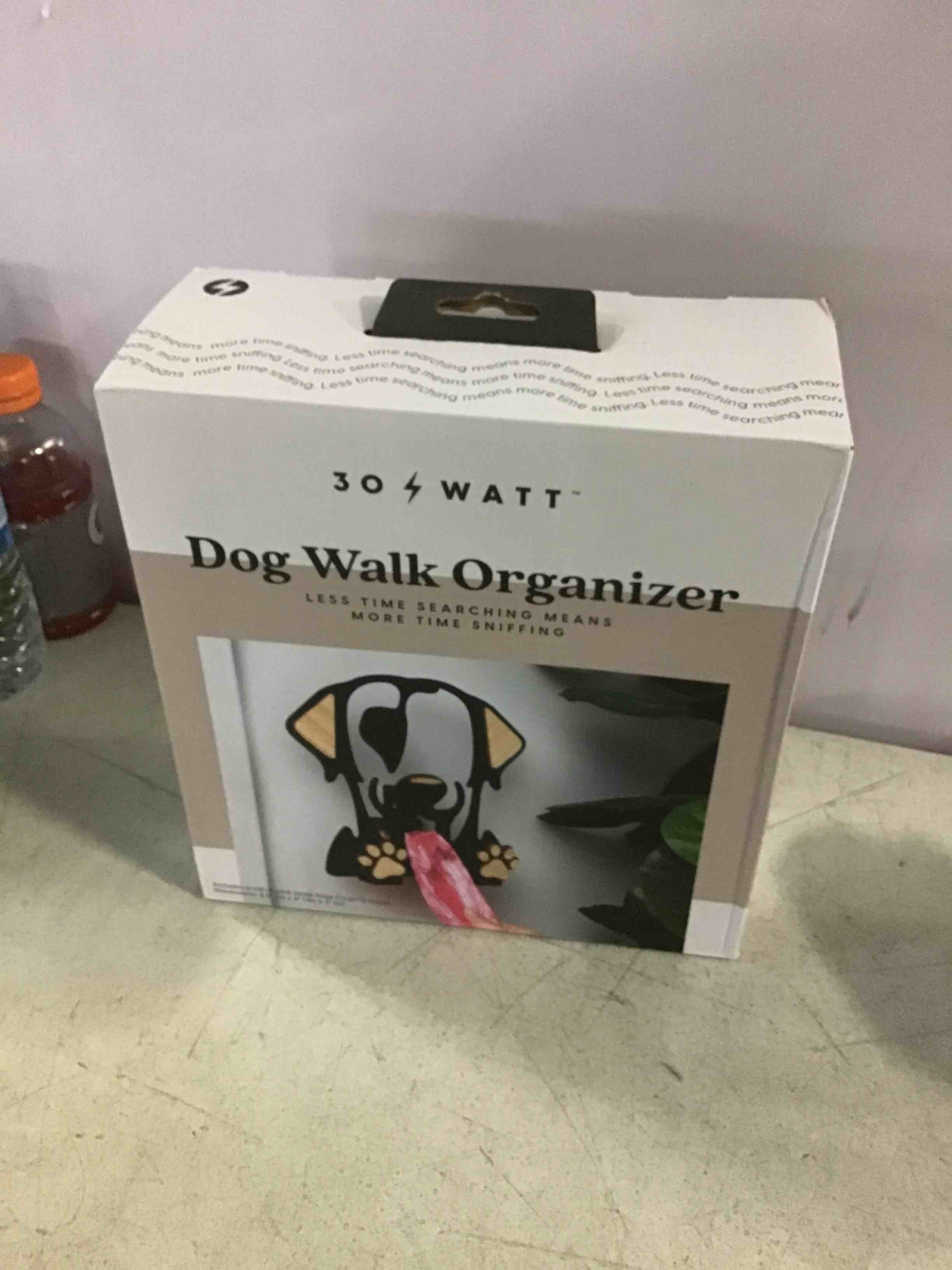 https://s3.amazonaws.com/lotting-images-prod/bidfta/BLU5012966_1687284725740.jpeg