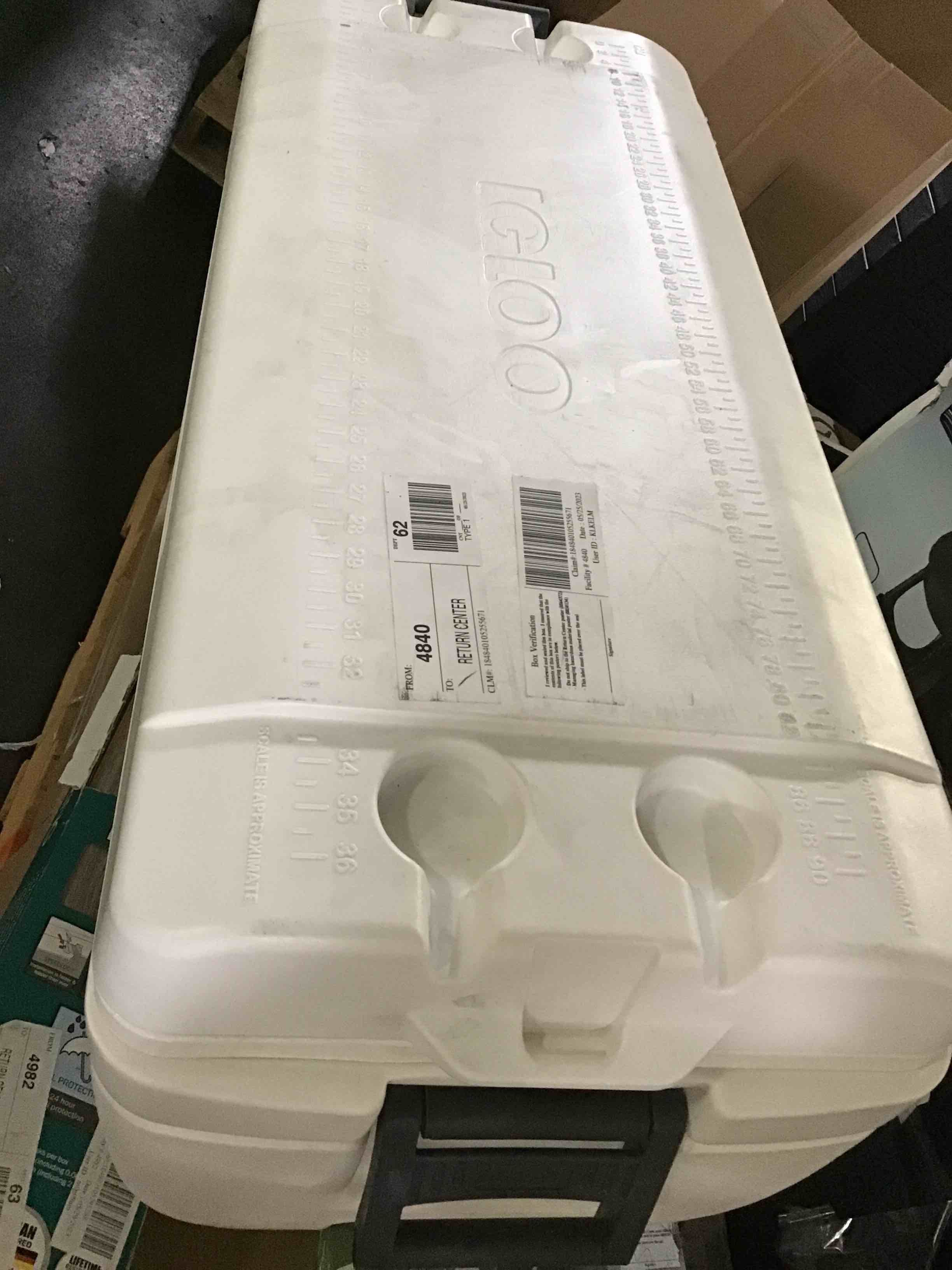 https://s3.amazonaws.com/lotting-images-prod/bidfta/BLU5018709_1687366165820.jpeg