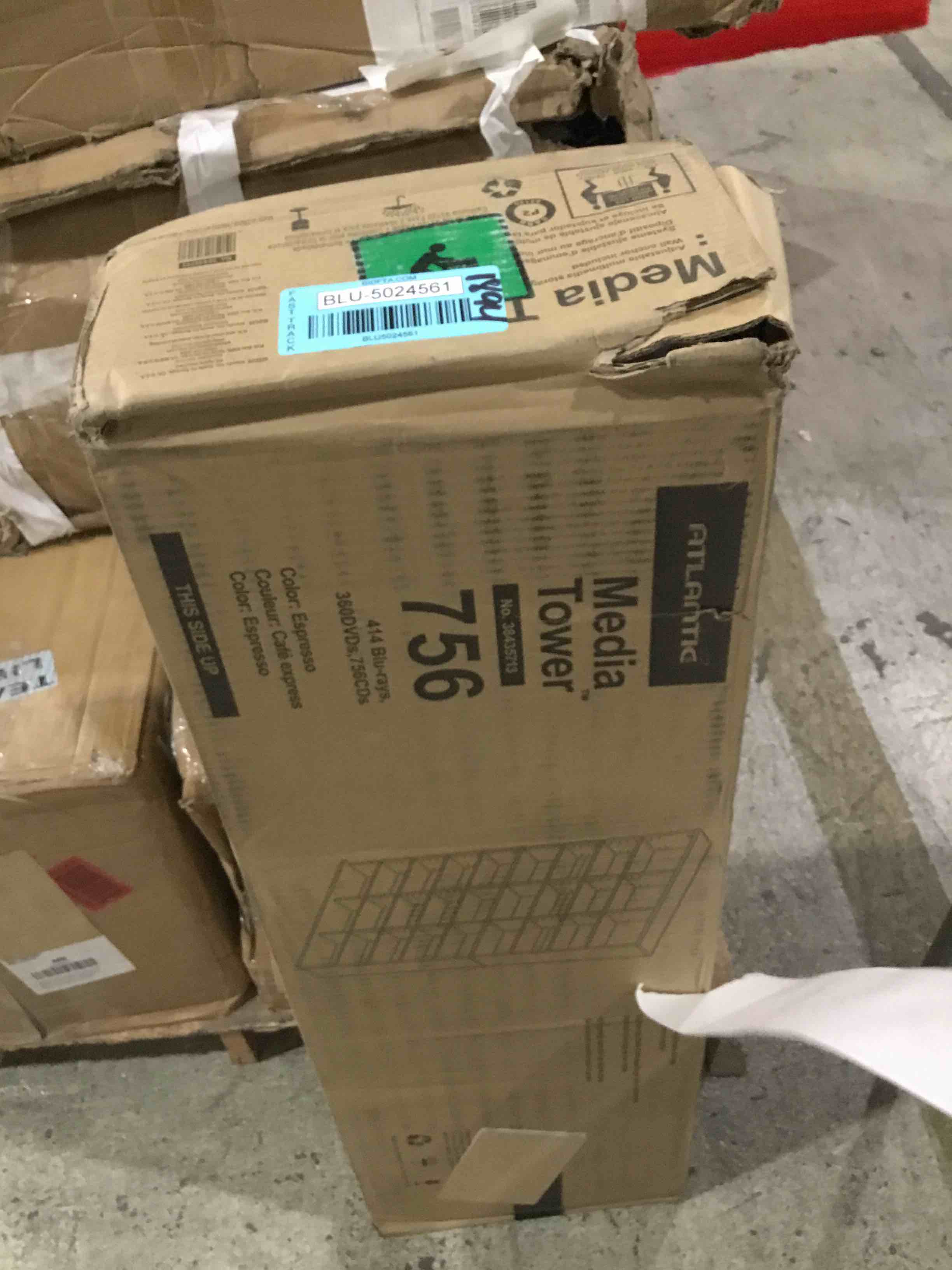 https://s3.amazonaws.com/lotting-images-prod/bidfta/BLU5024561_1691424469324.jpeg