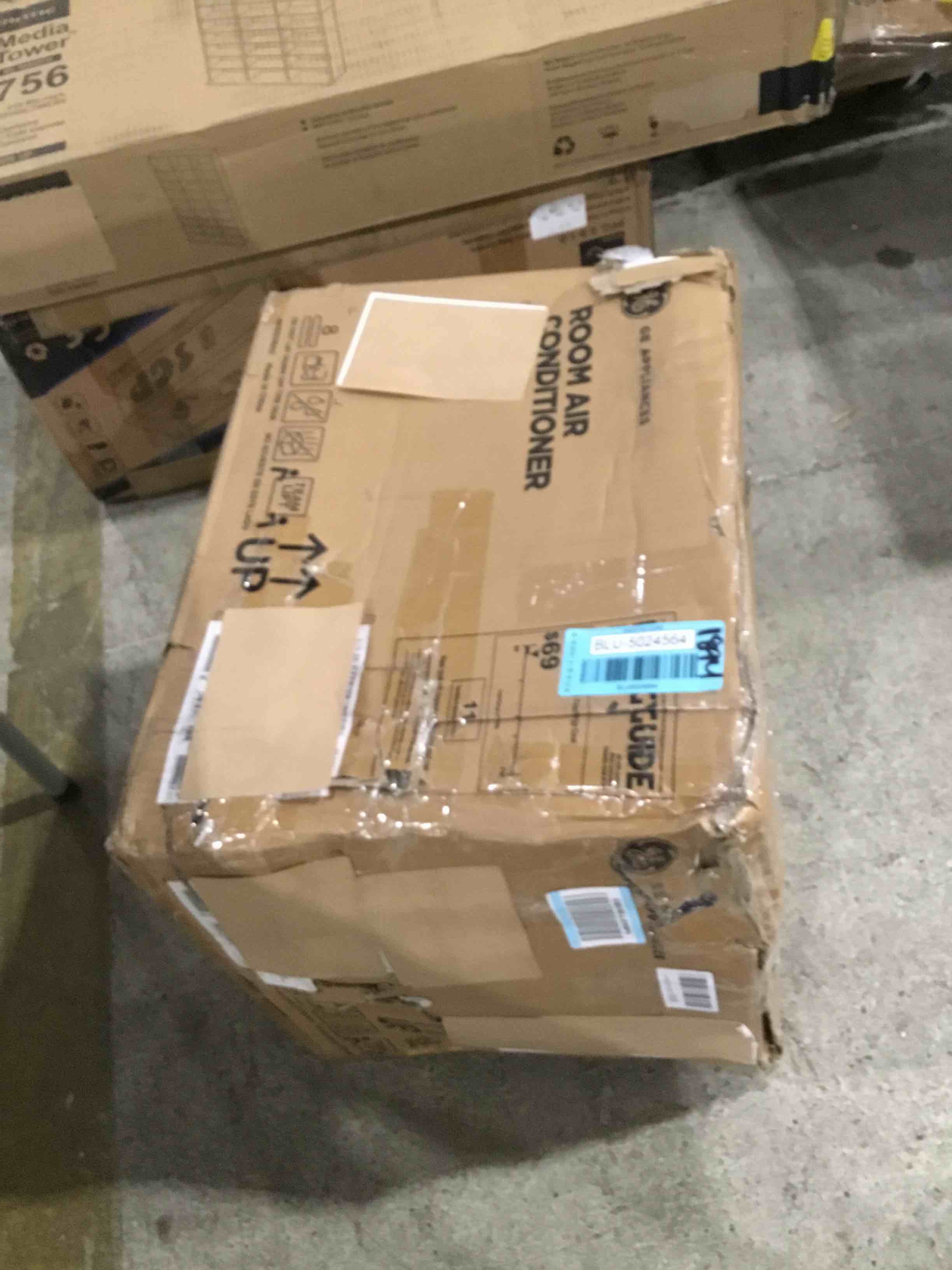 https://s3.amazonaws.com/lotting-images-prod/bidfta/BLU5024564_1691424789198.jpeg