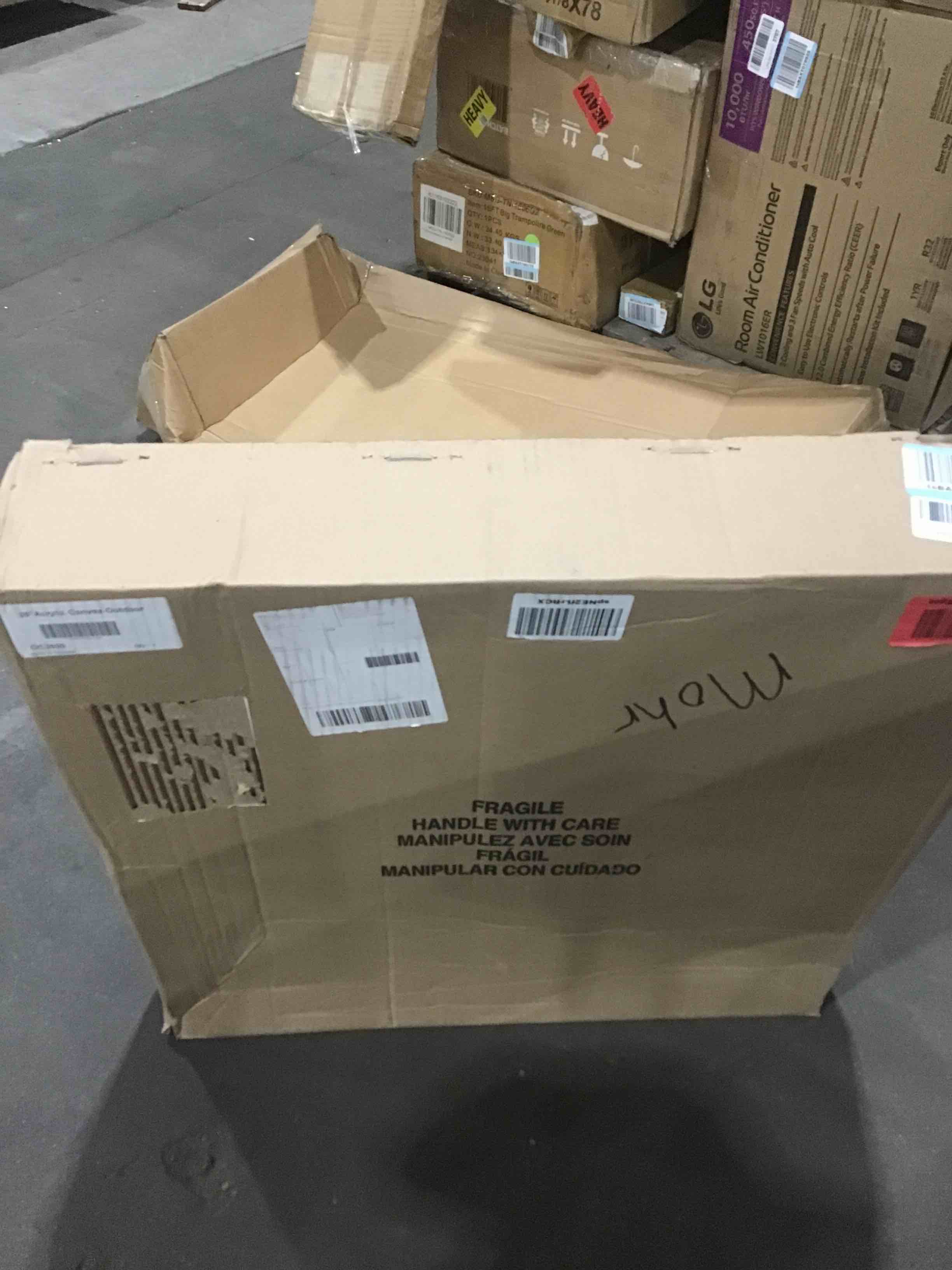 https://s3.amazonaws.com/lotting-images-prod/bidfta/BLU5024708_1691682359863.jpeg