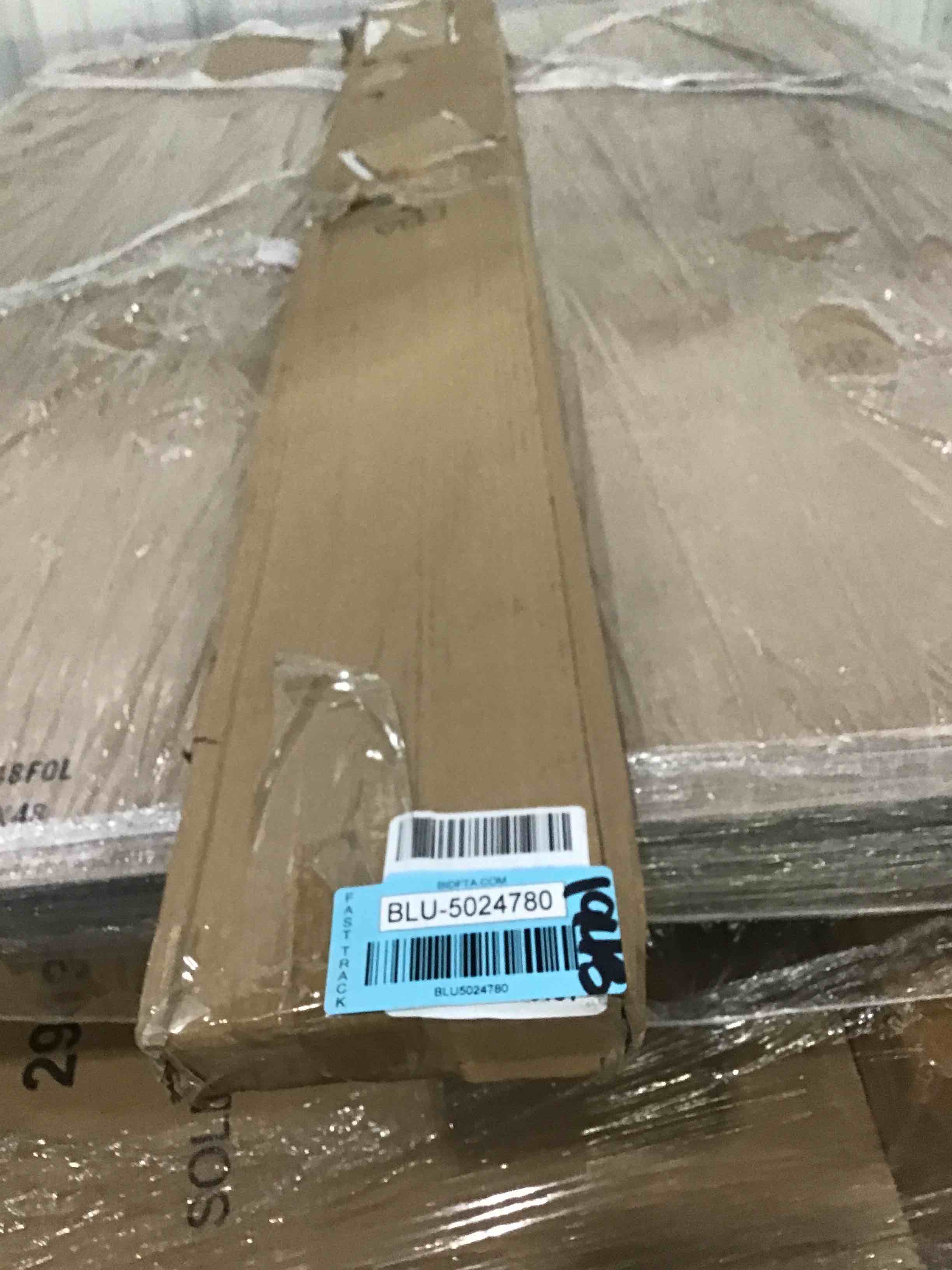 https://s3.amazonaws.com/lotting-images-prod/bidfta/BLU5024781_1691699157398.jpeg