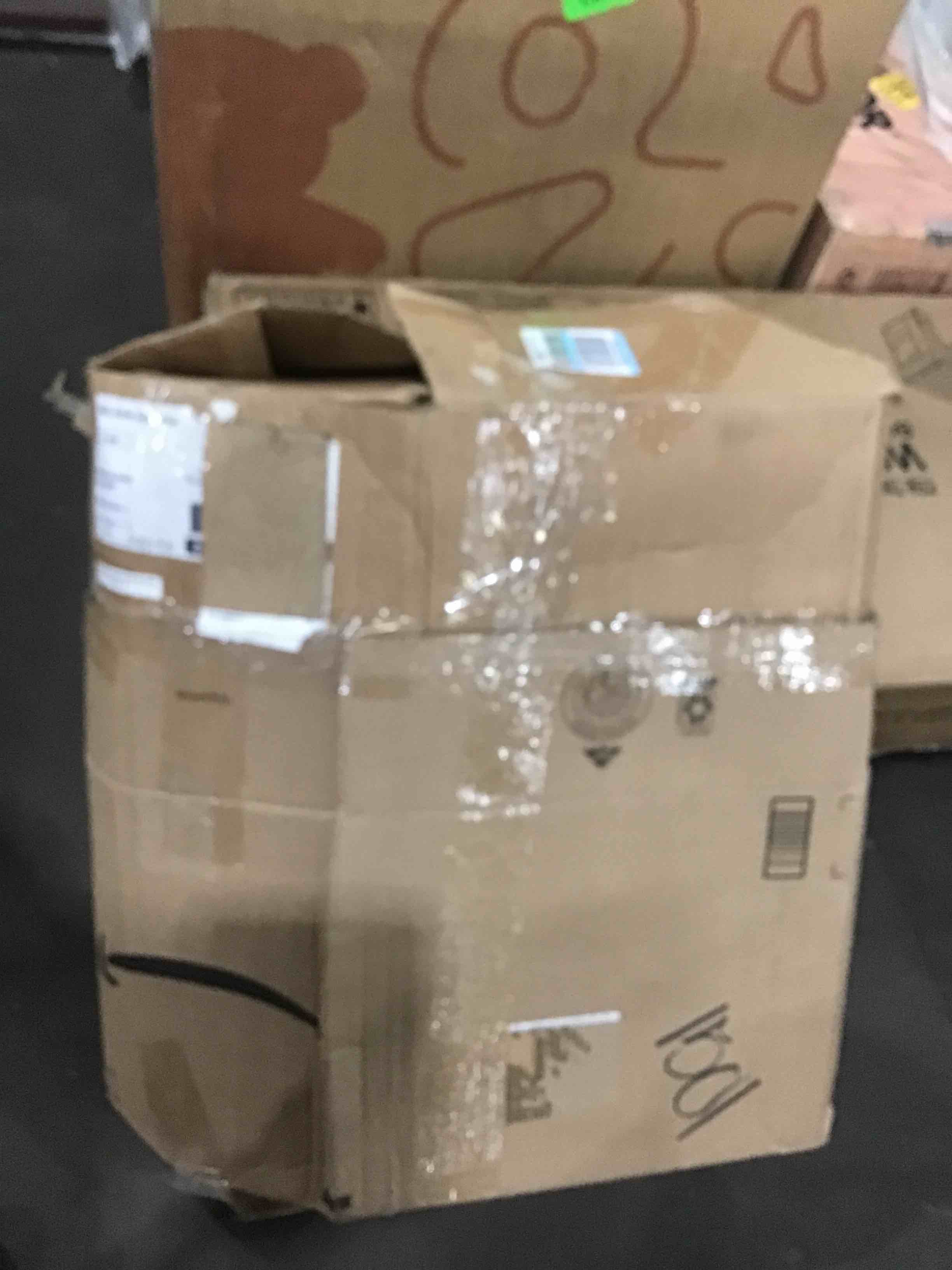 https://s3.amazonaws.com/lotting-images-prod/bidfta/BLU5024786_1691700428504.jpeg