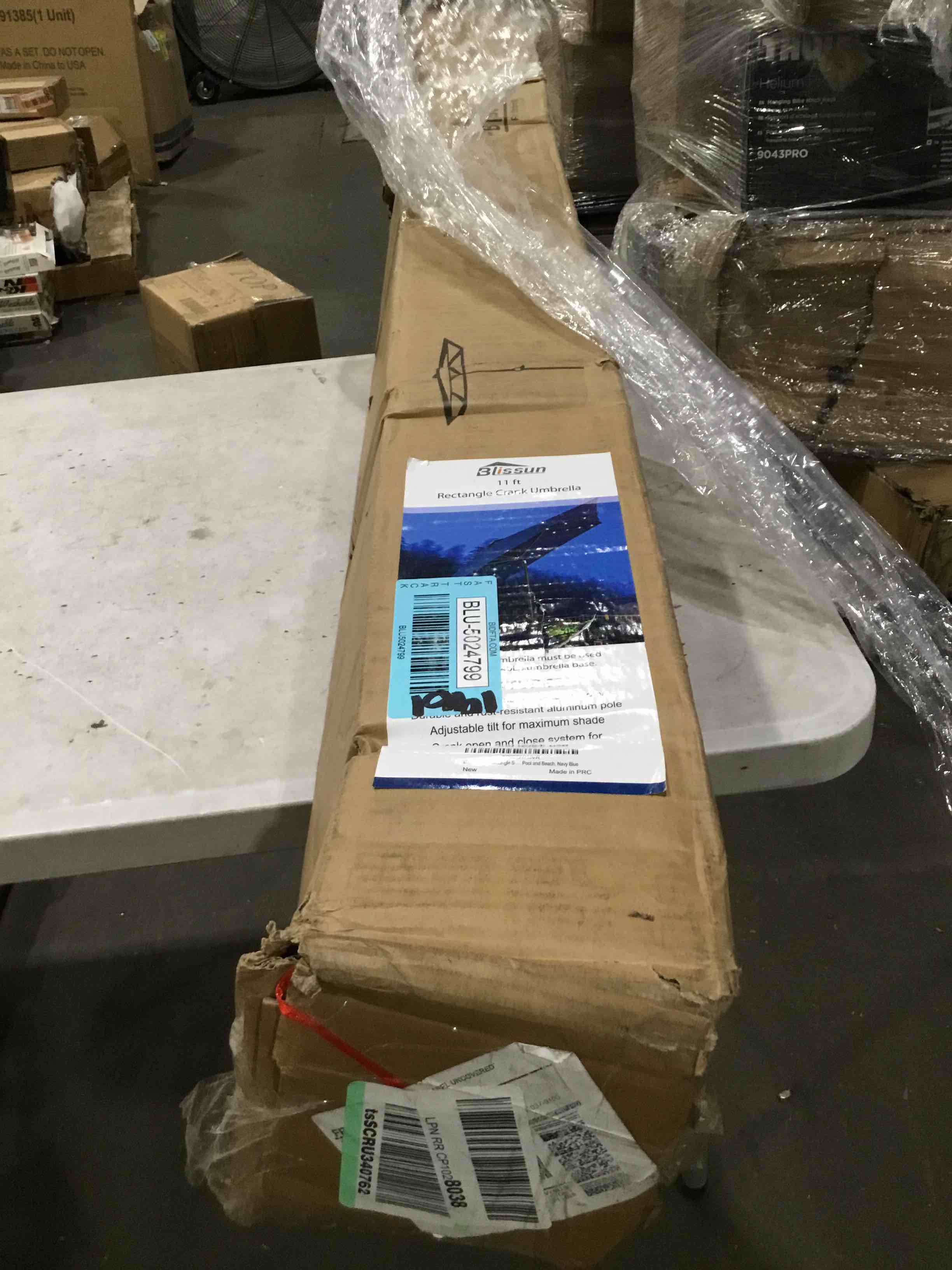 https://s3.amazonaws.com/lotting-images-prod/bidfta/BLU5024799_1691769396328.jpeg