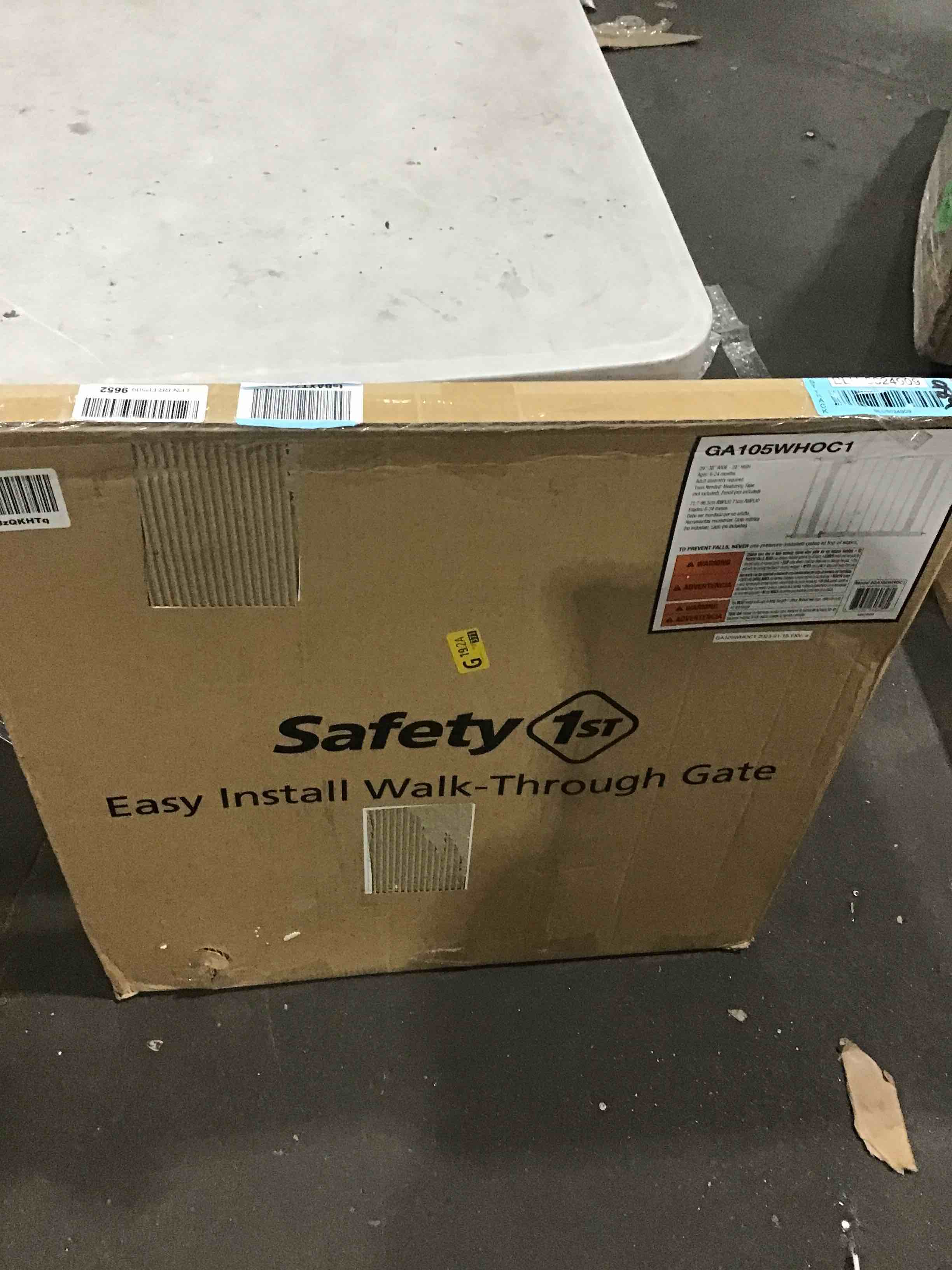 https://s3.amazonaws.com/lotting-images-prod/bidfta/BLU5024909_1692115770744.jpeg