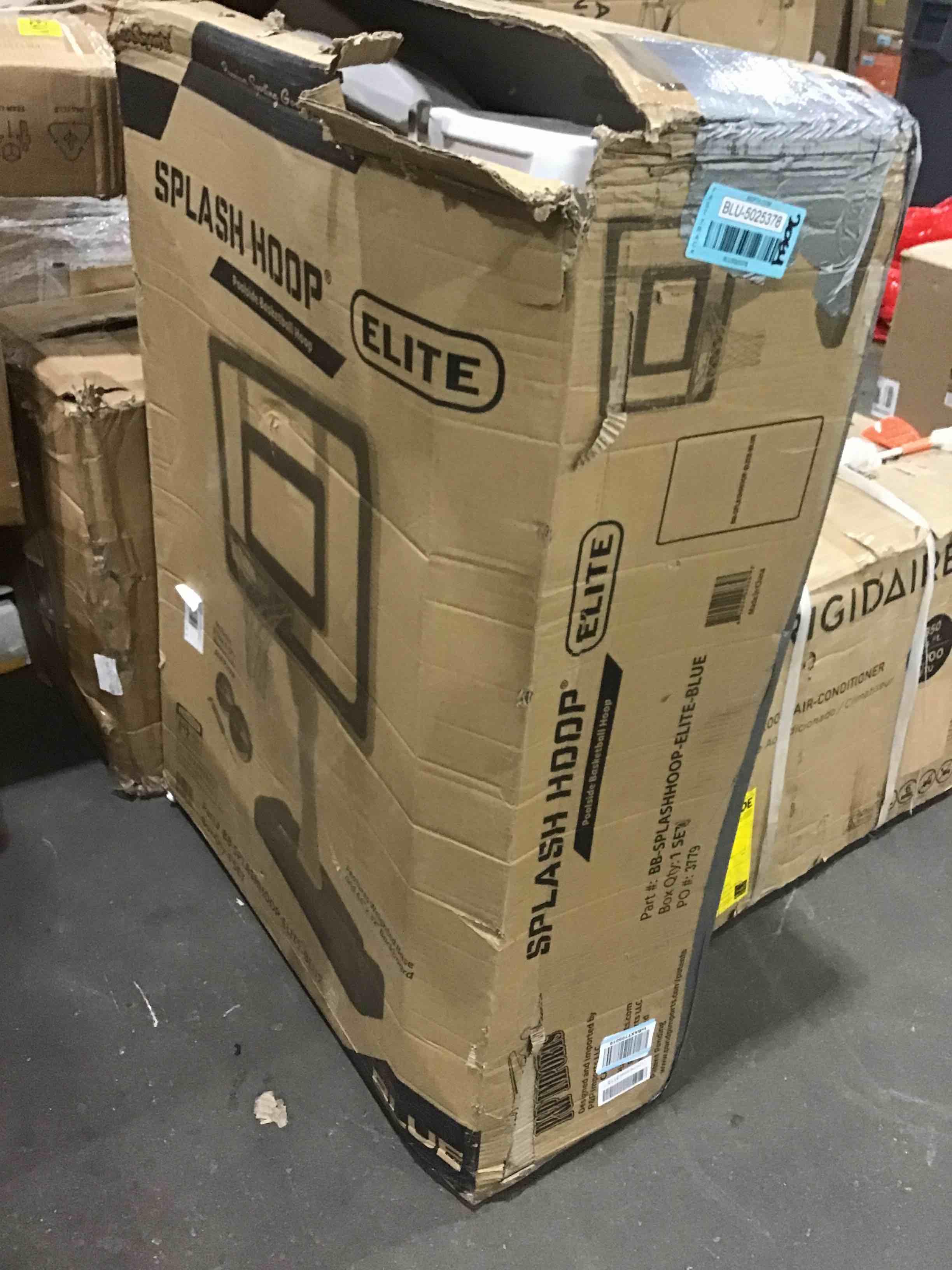 https://s3.amazonaws.com/lotting-images-prod/bidfta/BLU5025378_1692808217460.jpeg