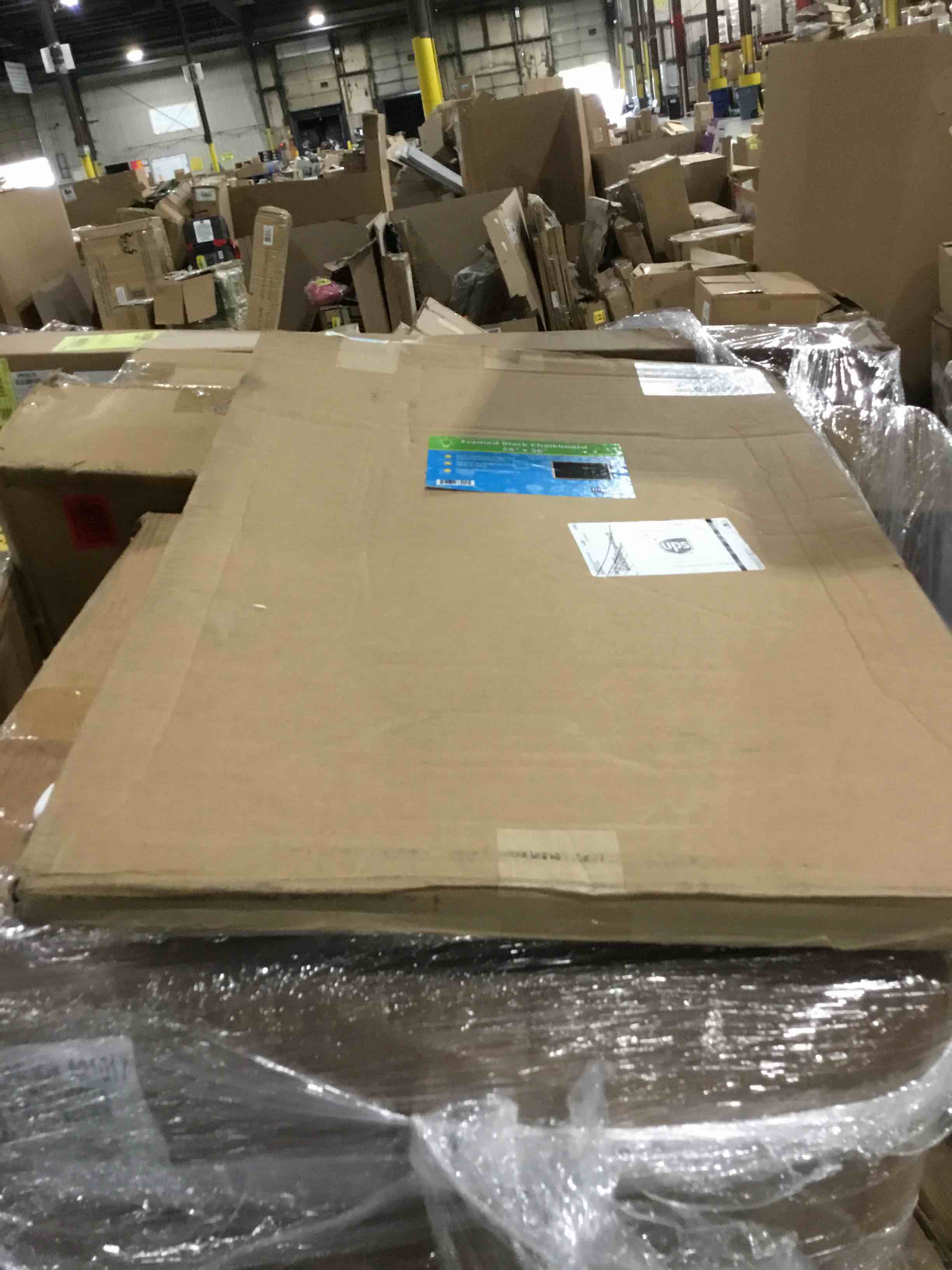 https://s3.amazonaws.com/lotting-images-prod/bidfta/BLU5025993_1690984189051.jpeg