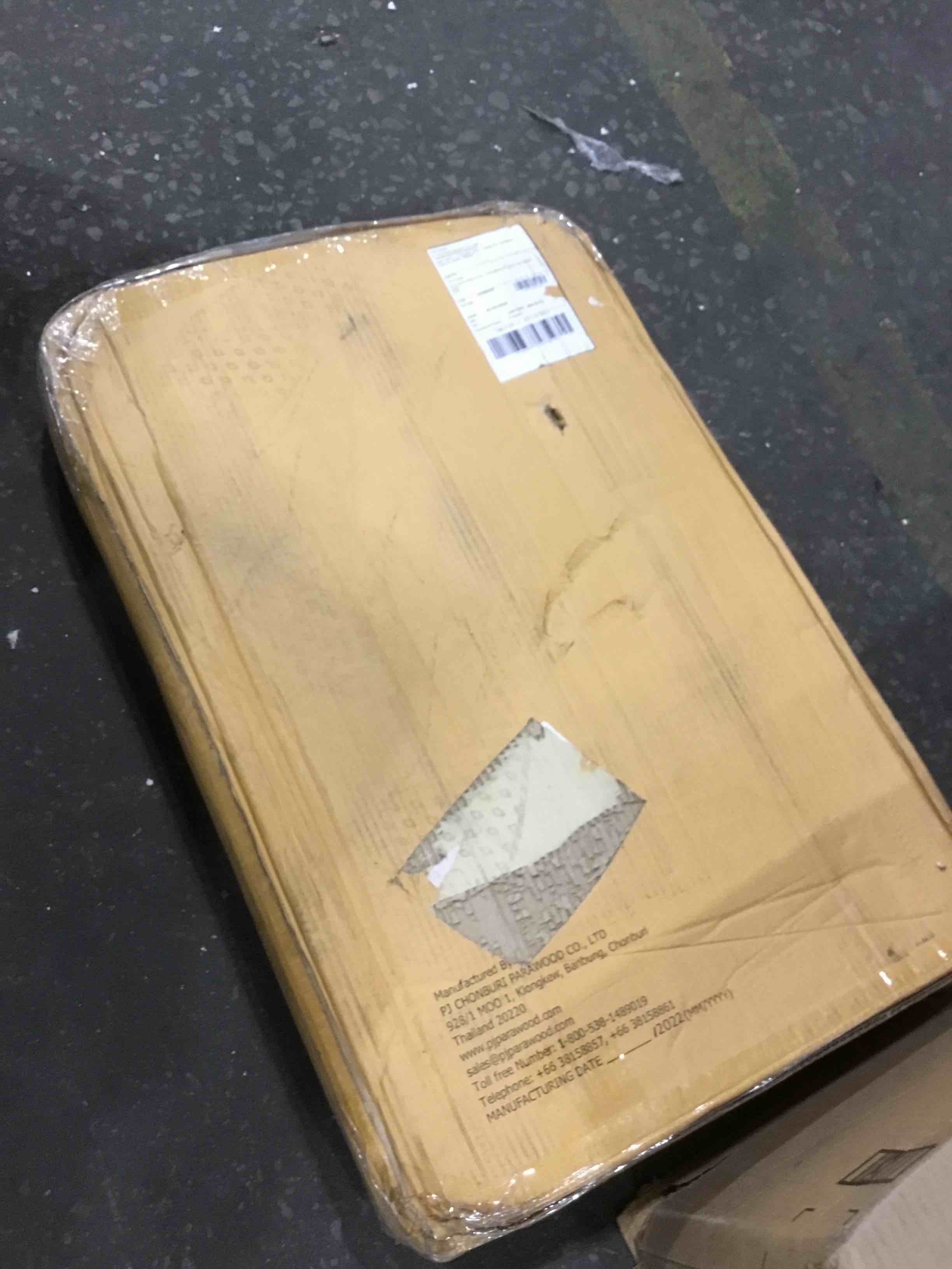 https://s3.amazonaws.com/lotting-images-prod/bidfta/BLU5026757_1692110068049.jpeg