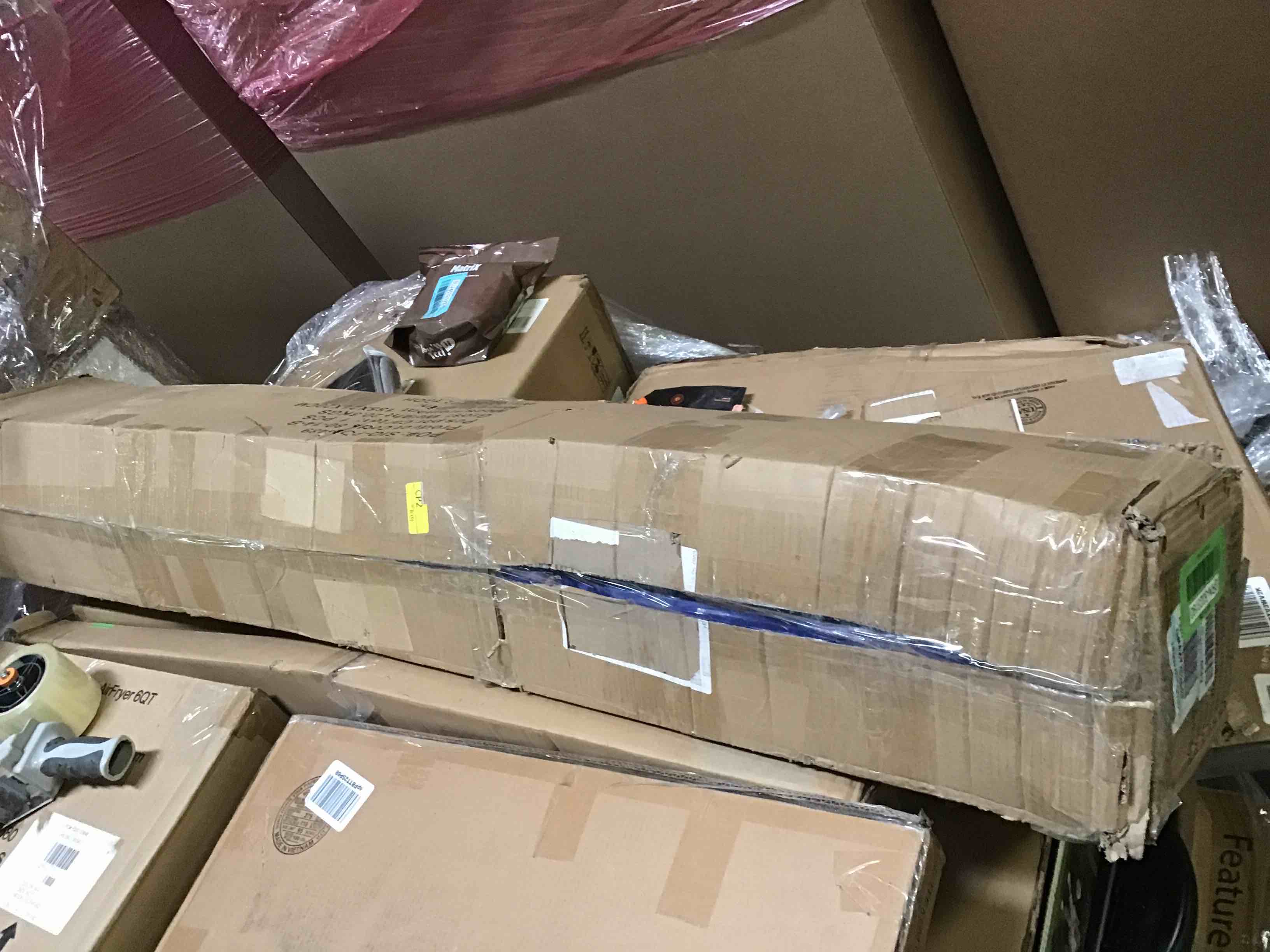 https://s3.amazonaws.com/lotting-images-prod/bidfta/BLU5026955_1686586775473.jpeg