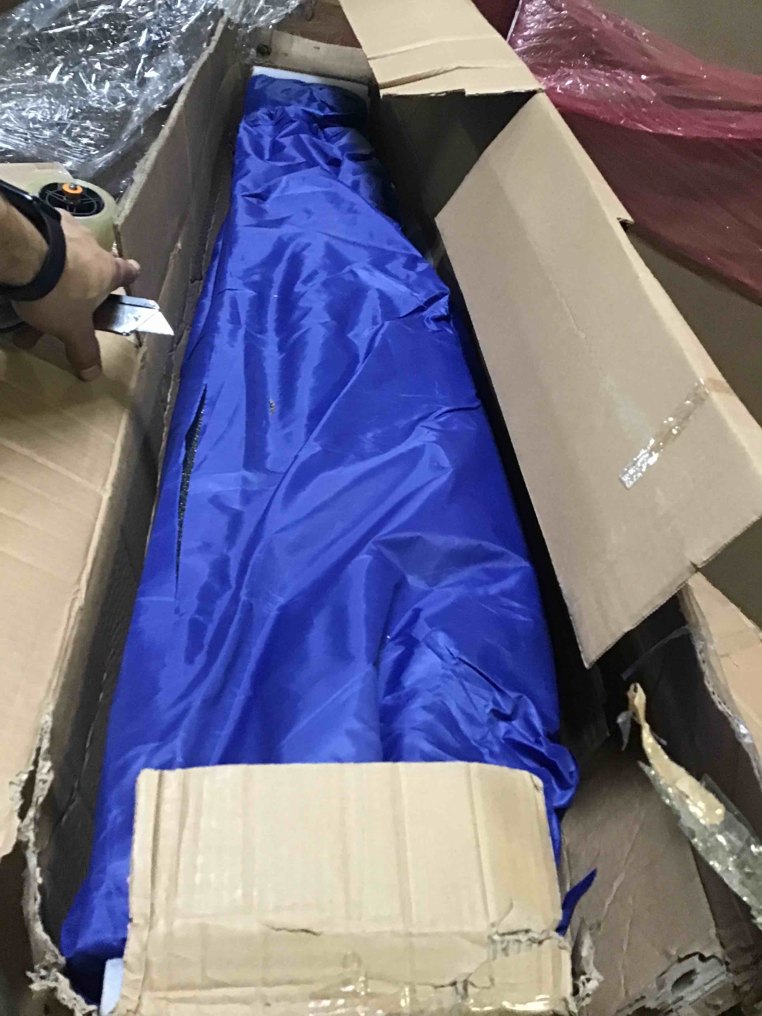 https://s3.amazonaws.com/lotting-images-prod/bidfta/BLU5026955_1686586843263.jpeg