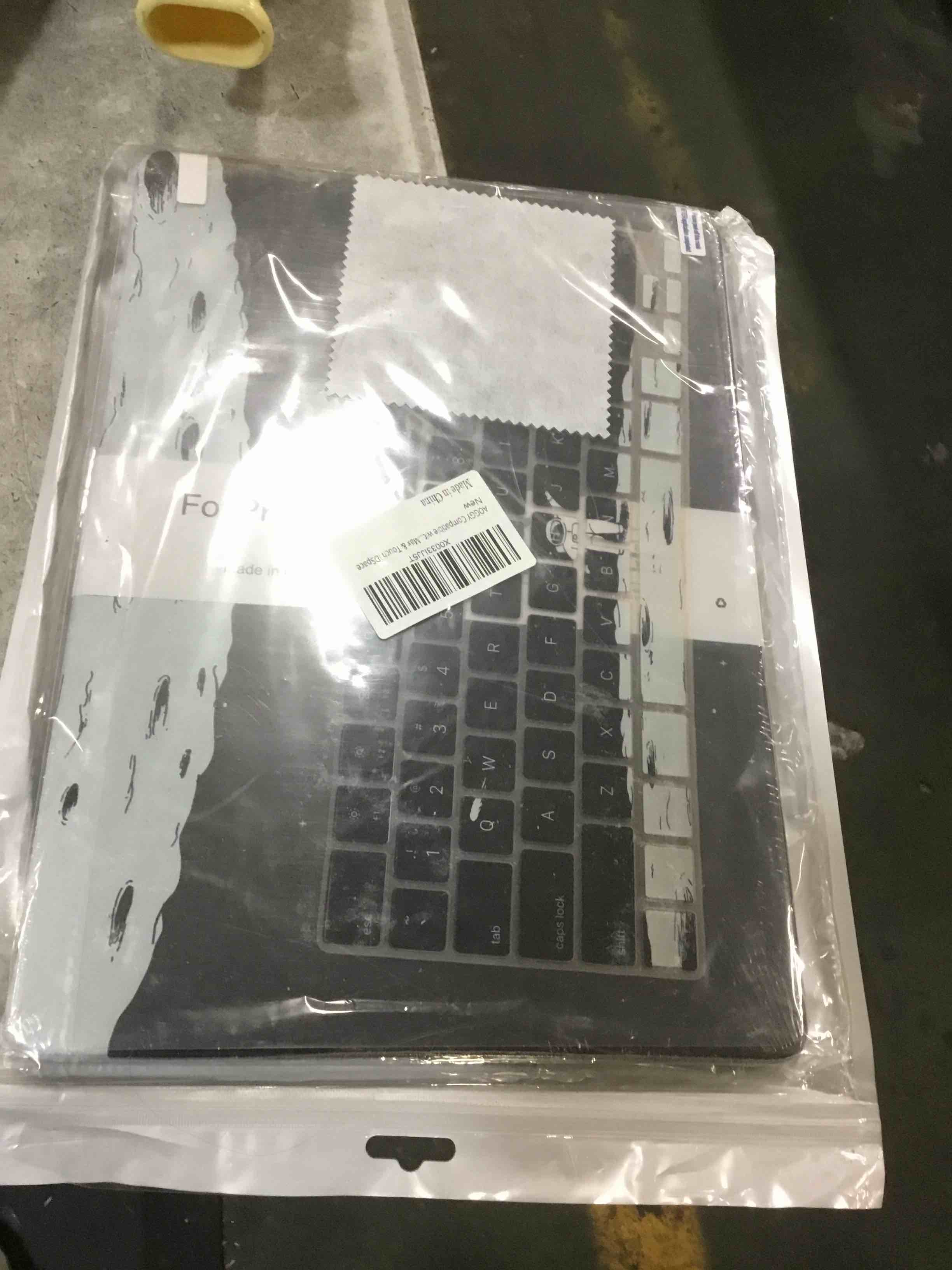 https://s3.amazonaws.com/lotting-images-prod/bidfta/BLU5027208_1685538601003.jpeg