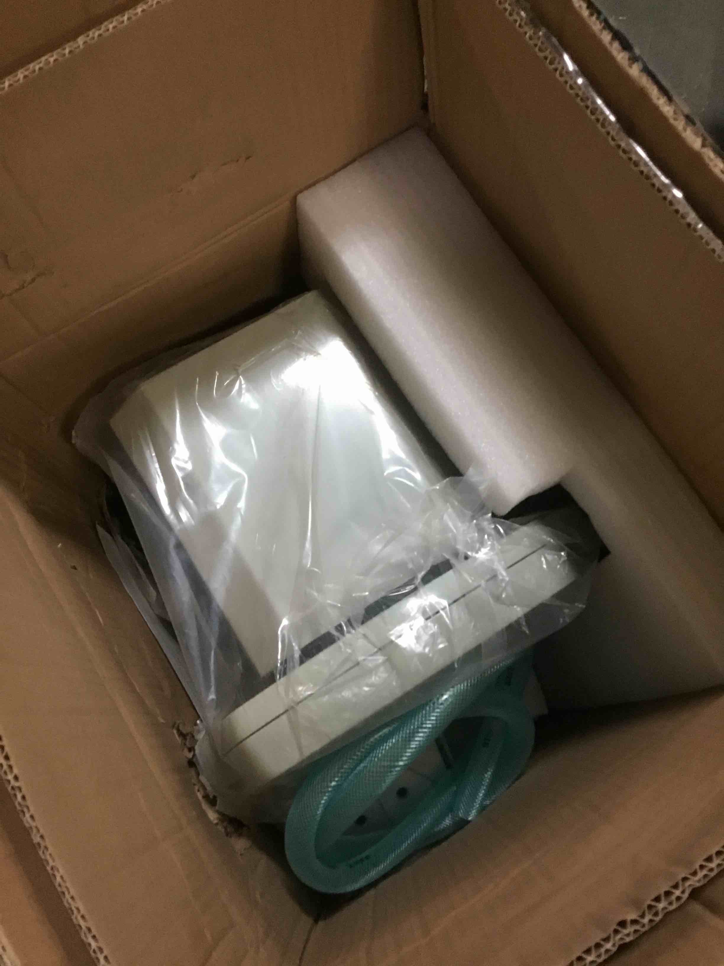 https://s3.amazonaws.com/lotting-images-prod/bidfta/BLU5027722_1685649421629.jpeg