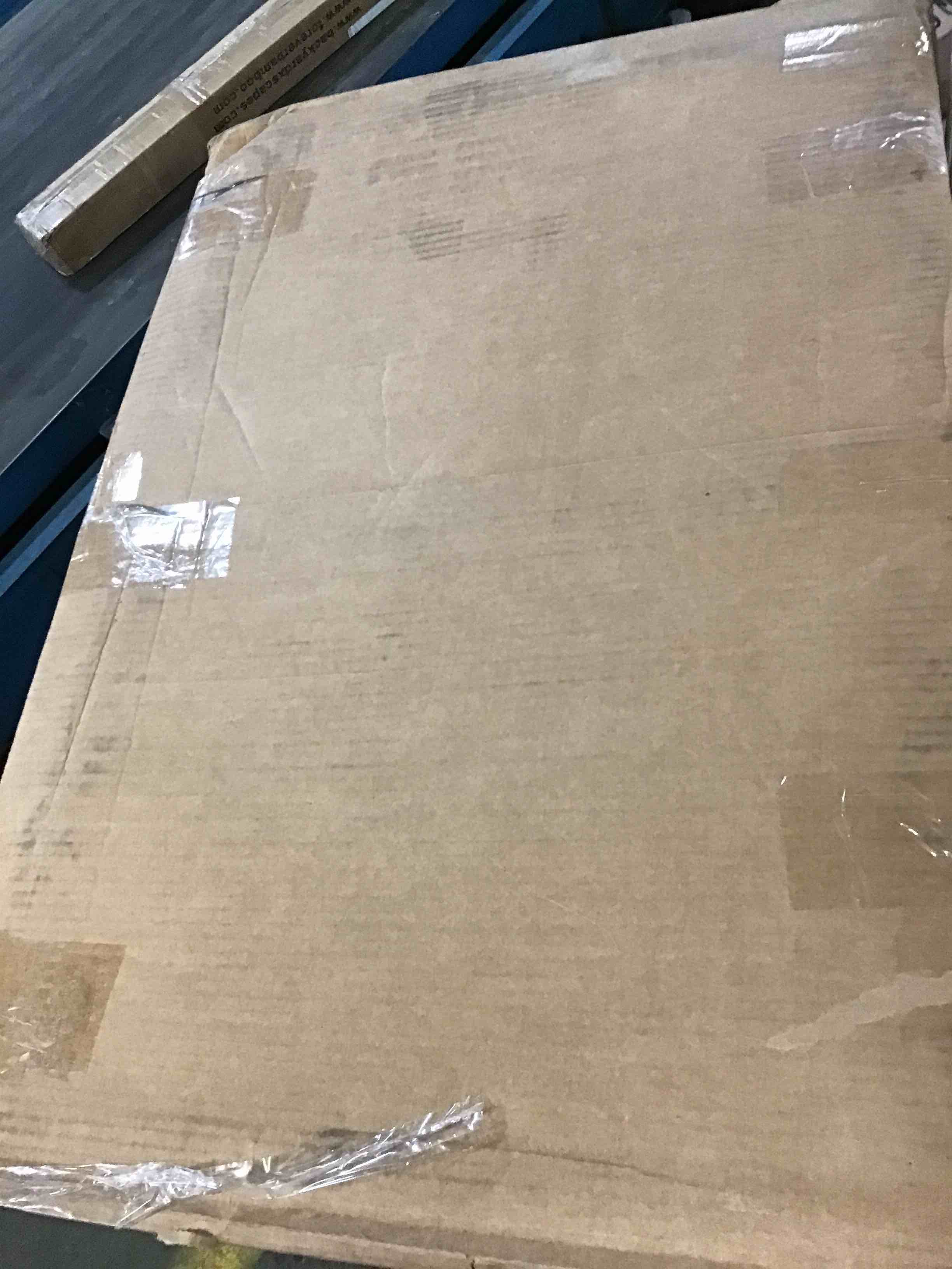 https://s3.amazonaws.com/lotting-images-prod/bidfta/BLU5029367_1685624150416.jpeg