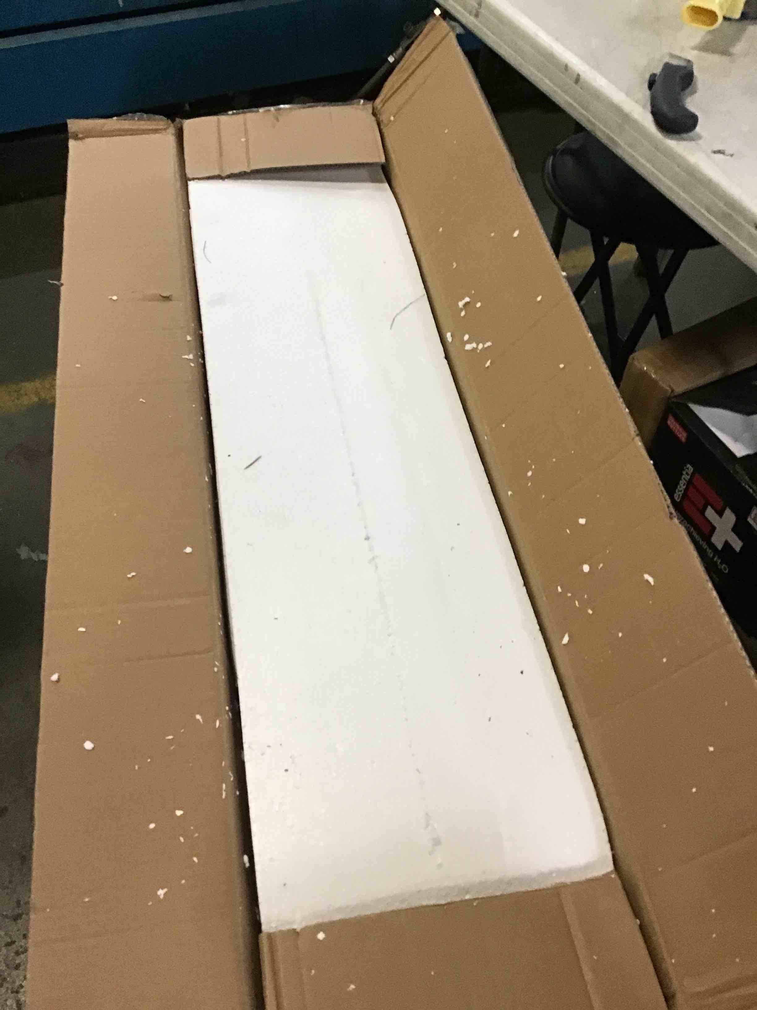 https://s3.amazonaws.com/lotting-images-prod/bidfta/BLU5029870_1685995117519.jpeg