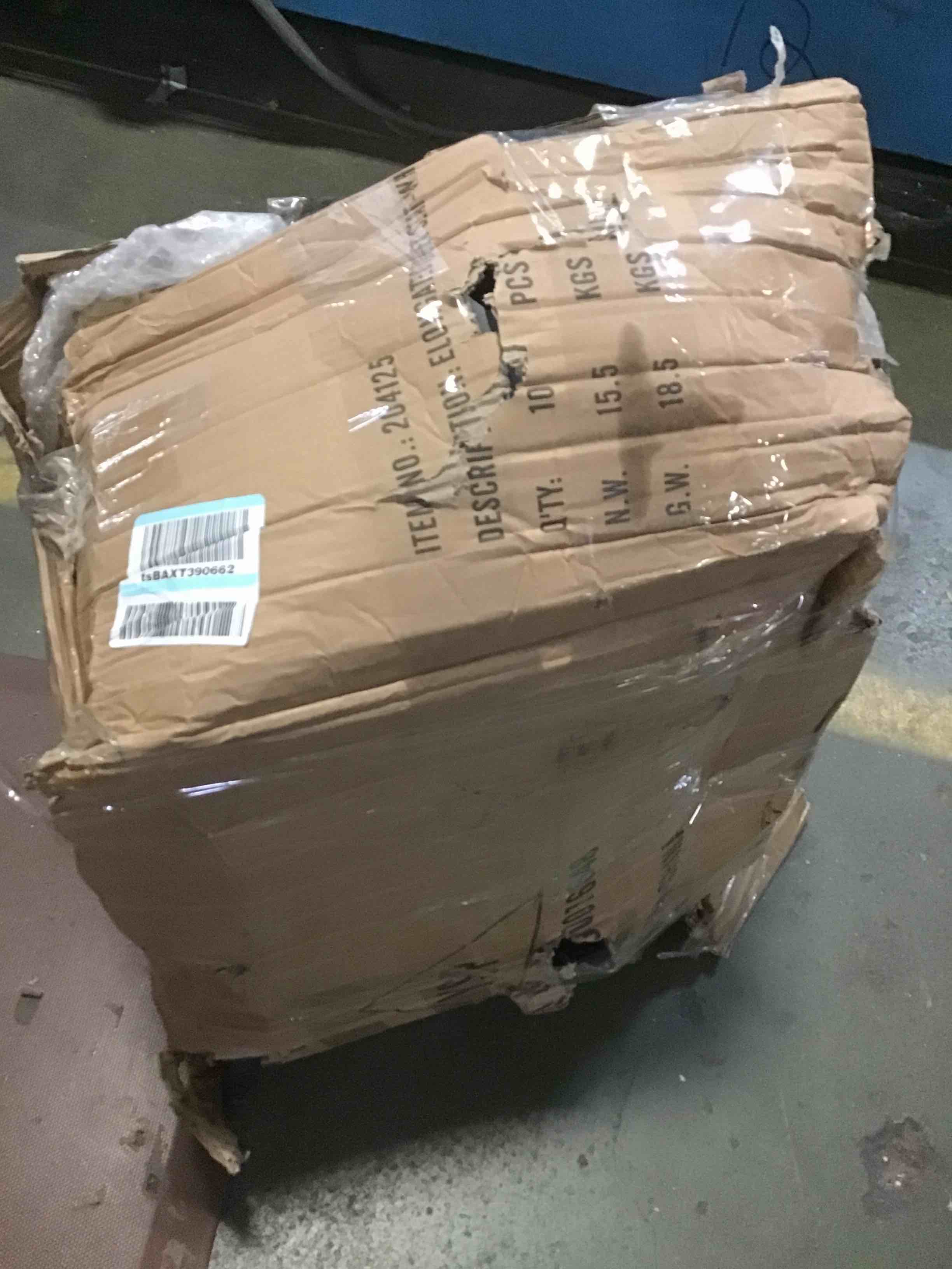 https://s3.amazonaws.com/lotting-images-prod/bidfta/BLU5042064_1685981239965.jpeg