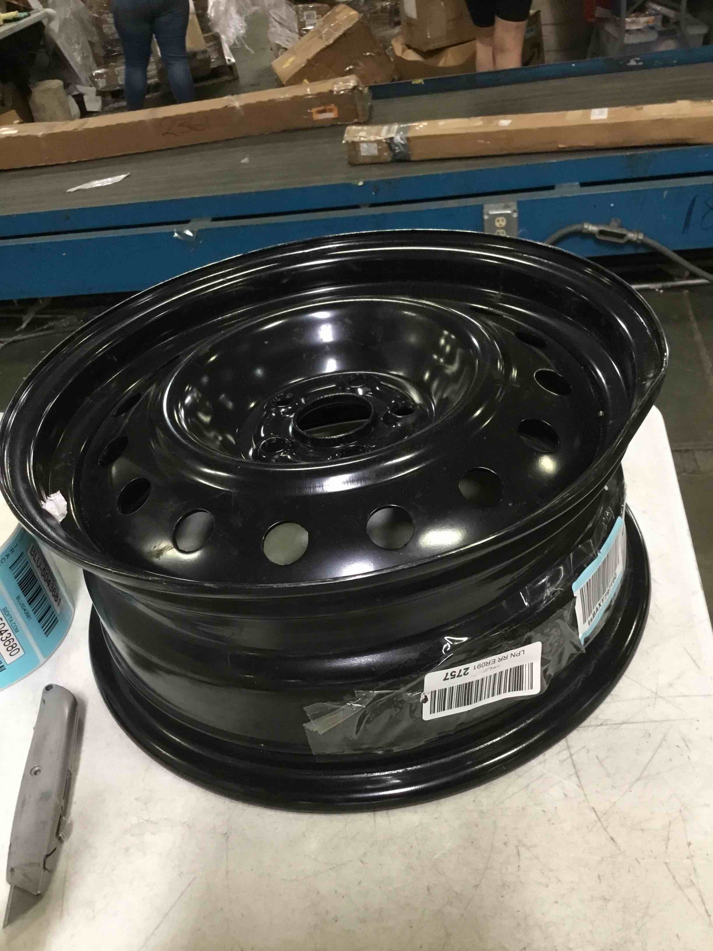 Dorman 939-174 16 x 6.5 In. Steel Wheel Compatible with Select Pontiac / Toyota Models, Black