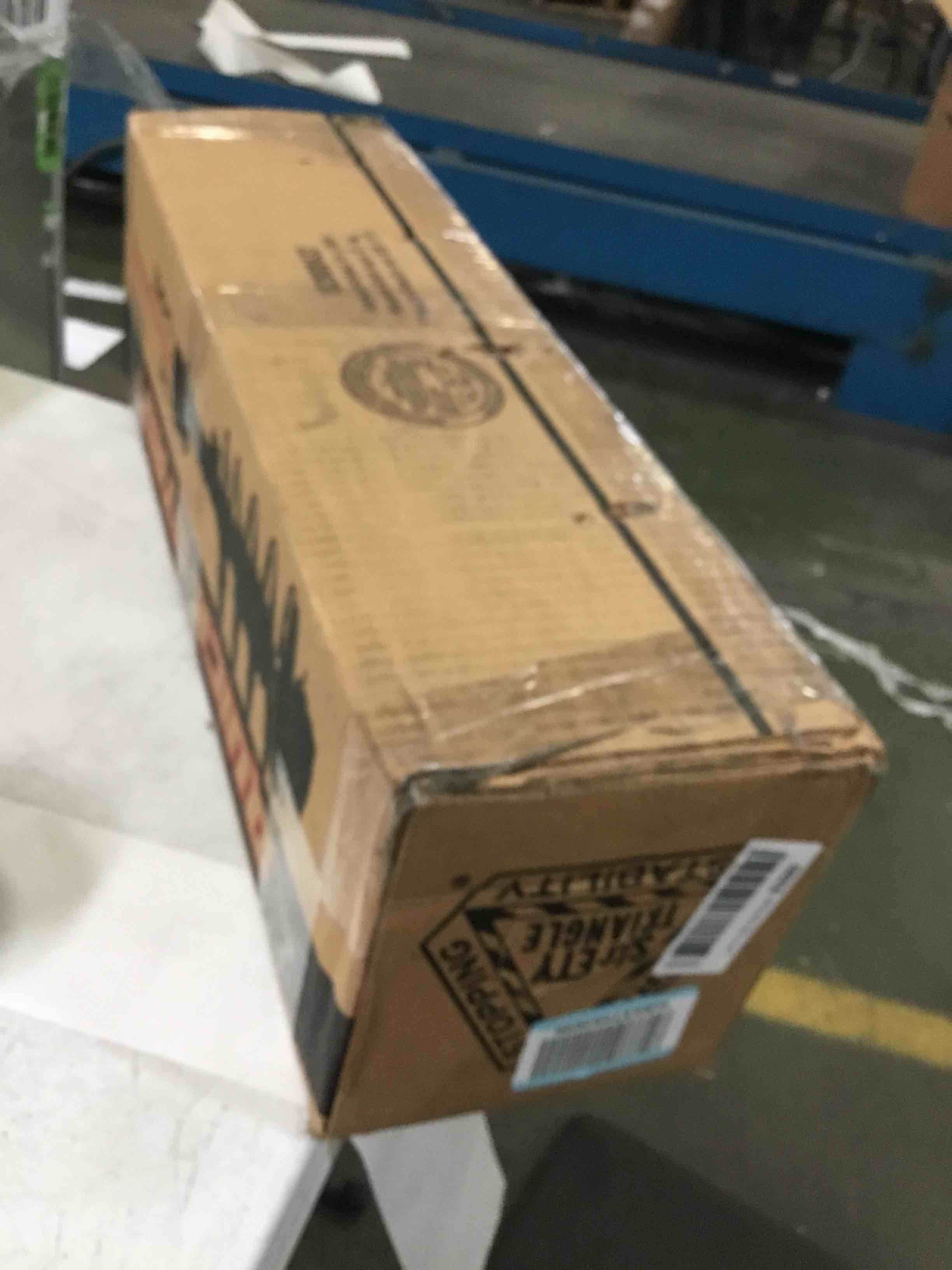 https://s3.amazonaws.com/lotting-images-prod/bidfta/BLU5044119_1686321233477.jpeg