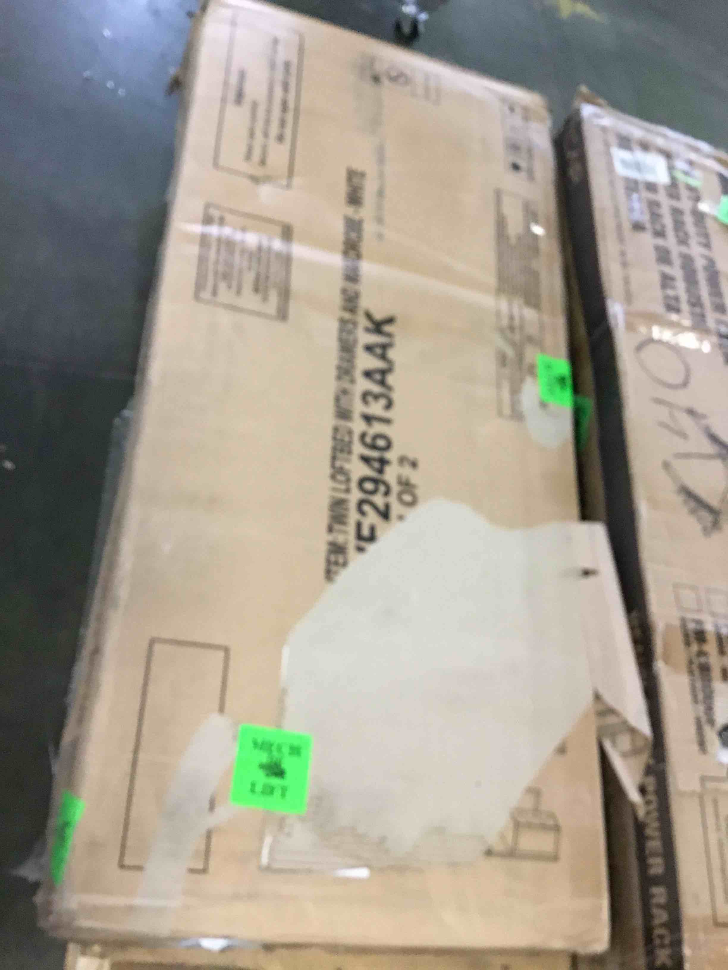 https://s3.amazonaws.com/lotting-images-prod/bidfta/BLU5045429_1686759053715.jpeg