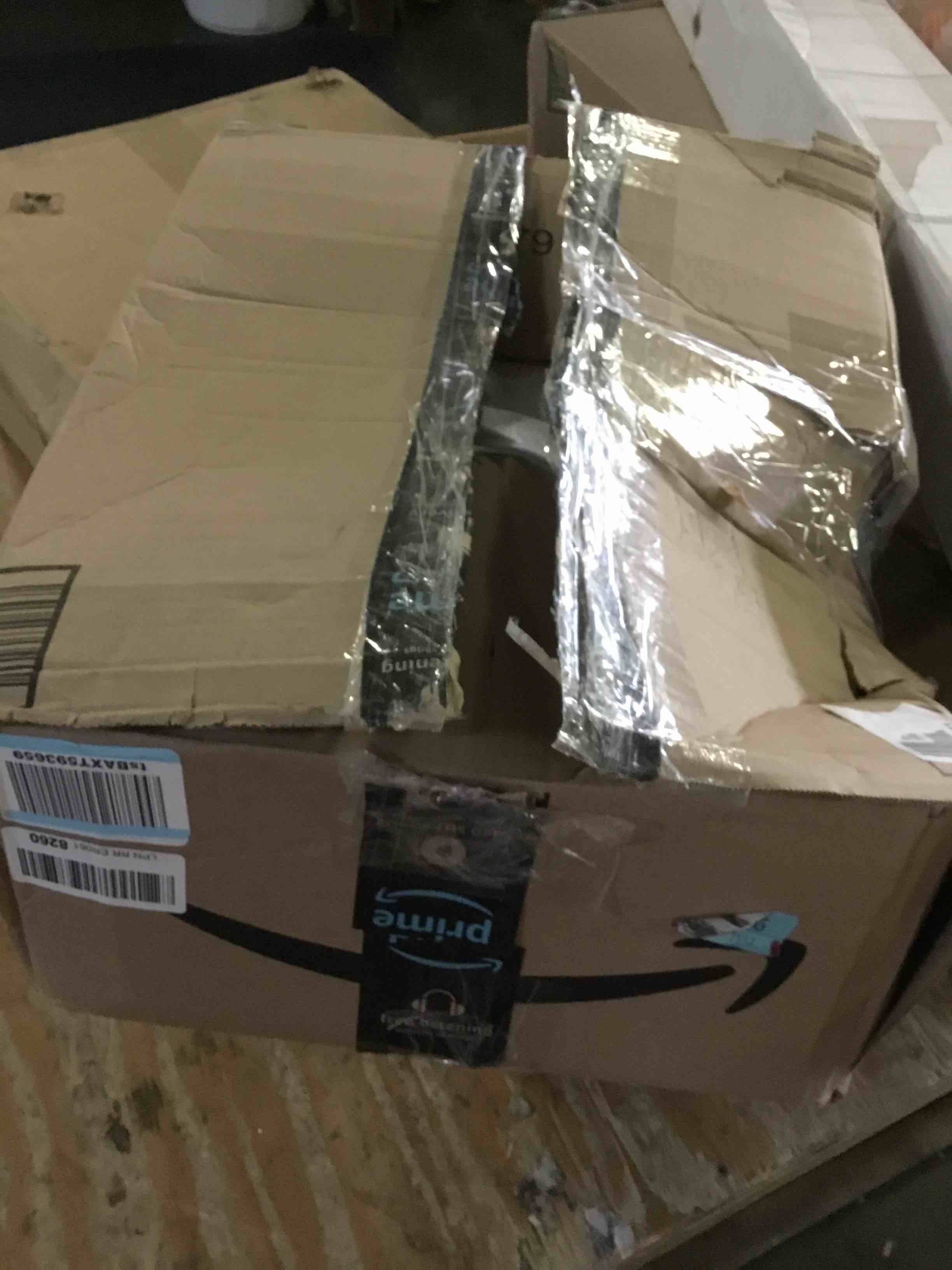 https://s3.amazonaws.com/lotting-images-prod/bidfta/BLU5045950_1687275216961.jpeg