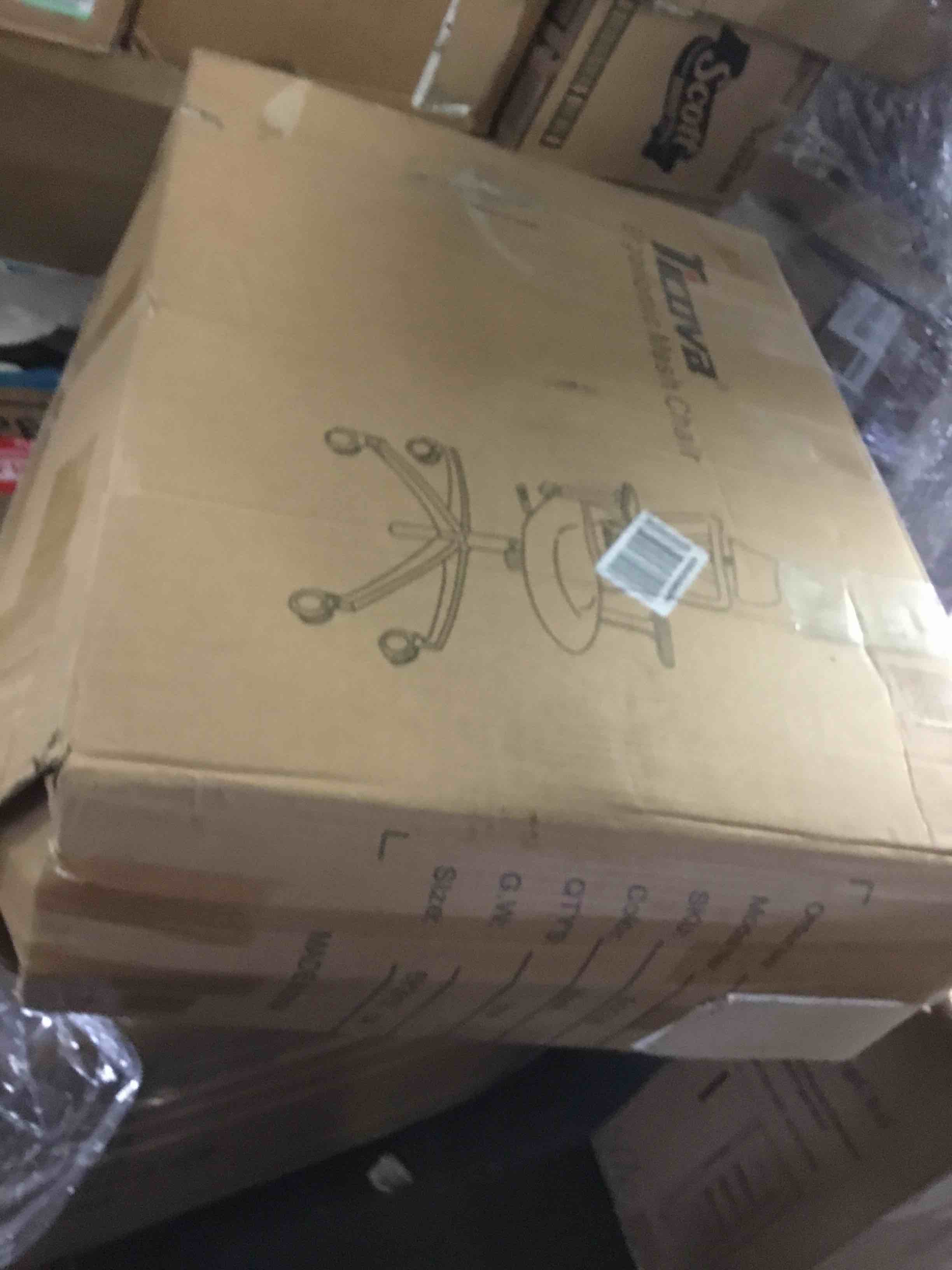 https://s3.amazonaws.com/lotting-images-prod/bidfta/BLU5046018_1687286437234.jpeg