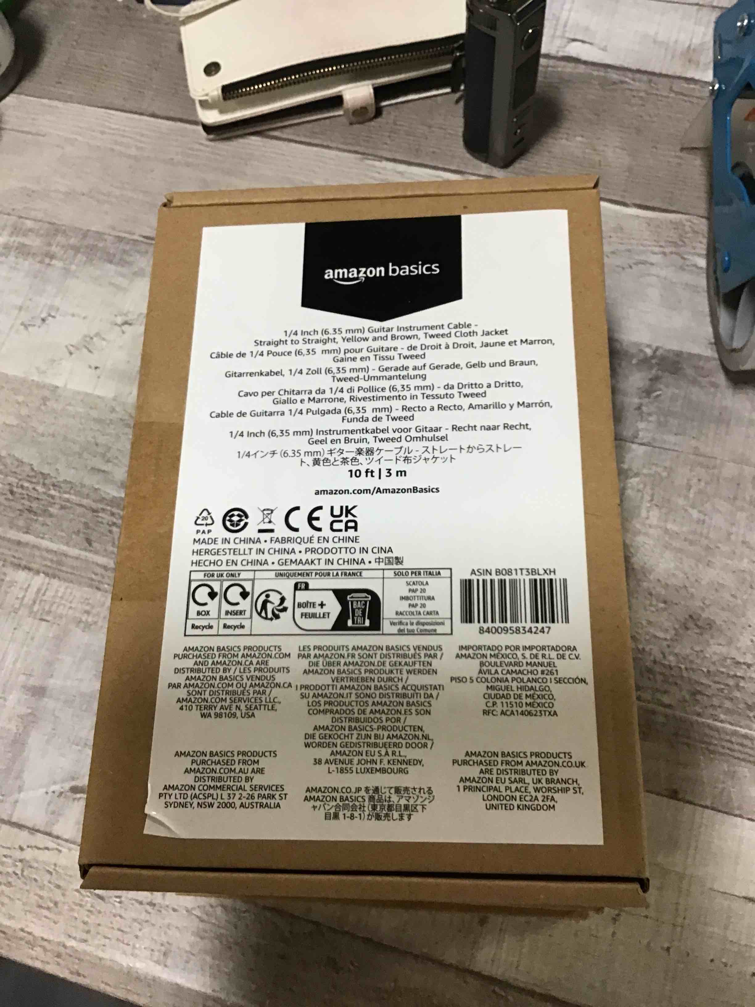 https://s3.amazonaws.com/lotting-images-prod/bidfta/BLU5050139_1685549186557.jpeg