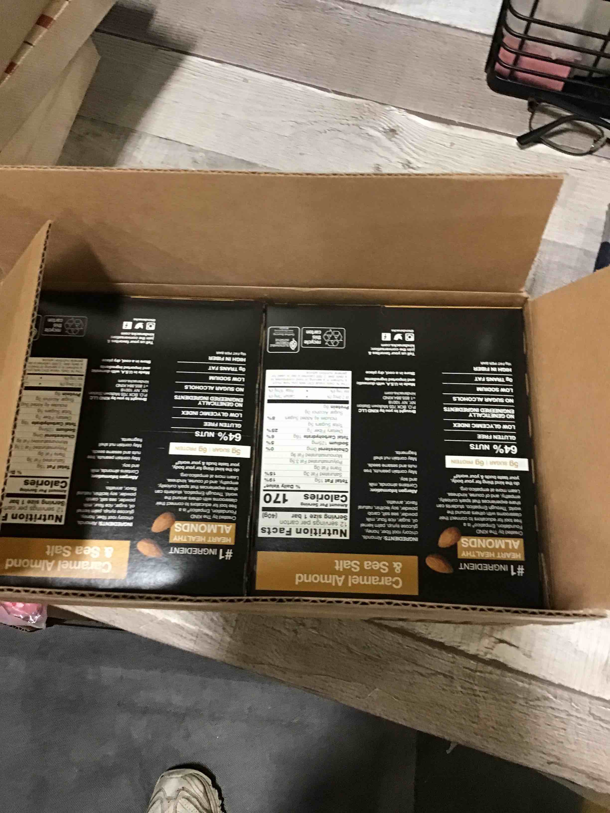 https://s3.amazonaws.com/lotting-images-prod/bidfta/BLU5050148_1685550001051.jpeg