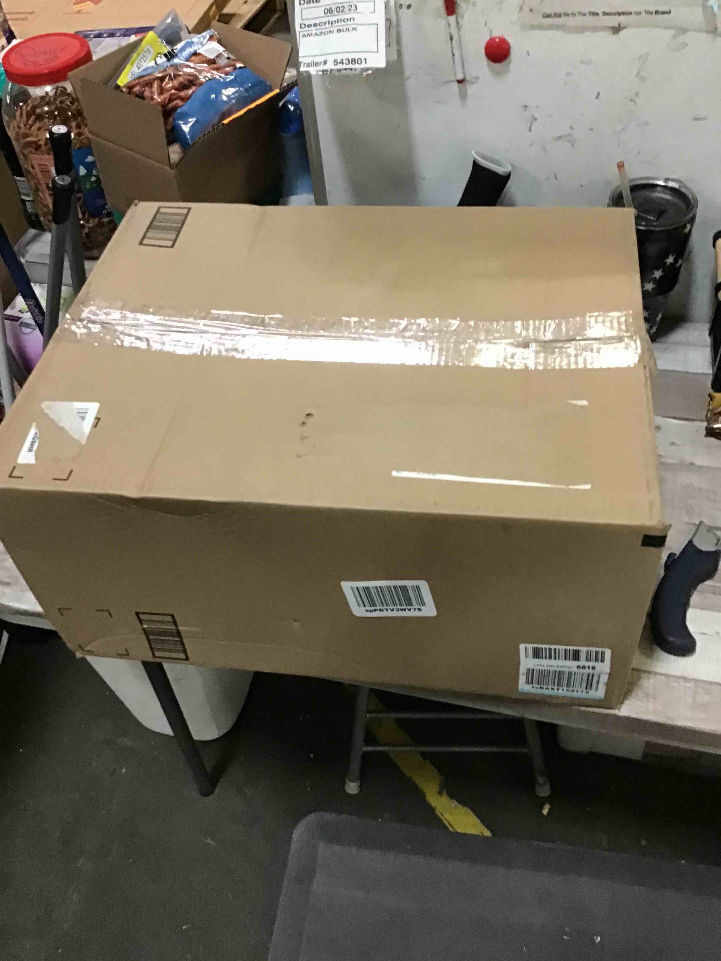 https://s3.amazonaws.com/lotting-images-prod/bidfta/BLU5050803_1686159558309.jpeg