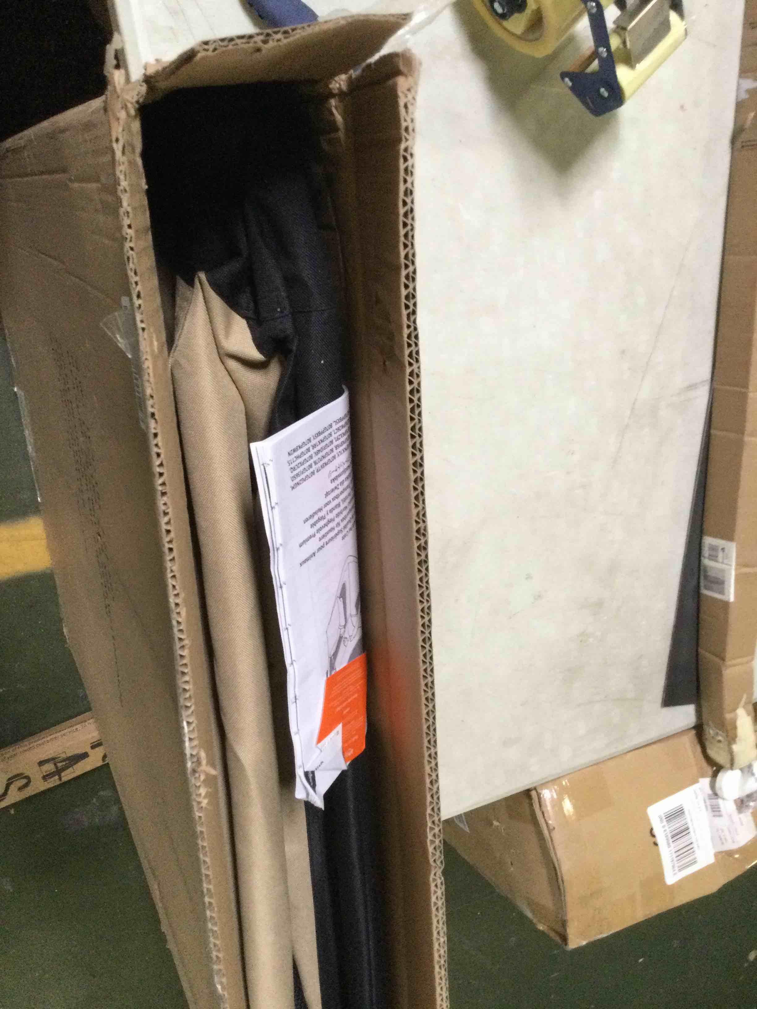 https://s3.amazonaws.com/lotting-images-prod/bidfta/BLU5051554_1686066585863.jpeg