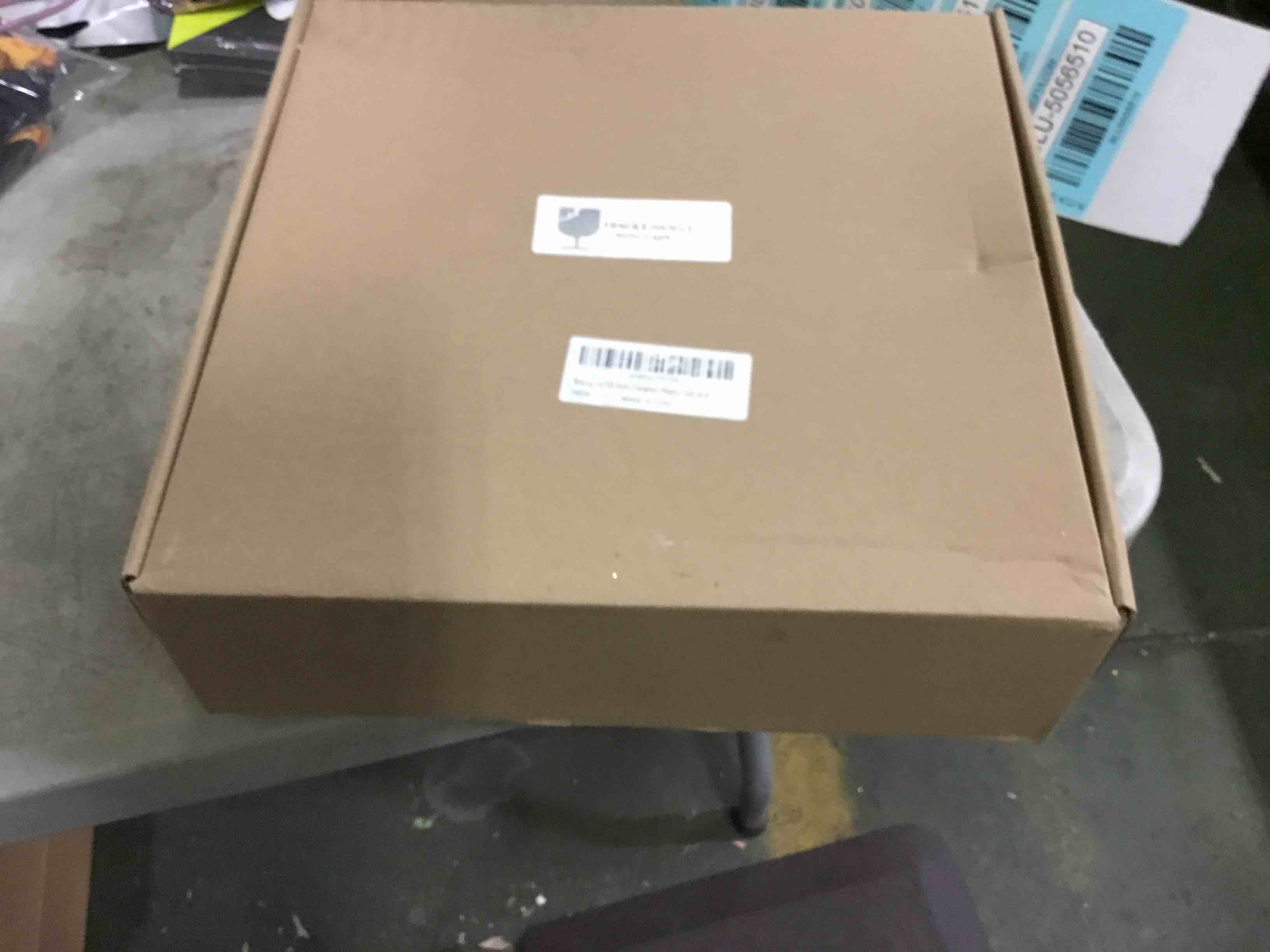 https://s3.amazonaws.com/lotting-images-prod/bidfta/BLU5056510_1685734306725.jpeg
