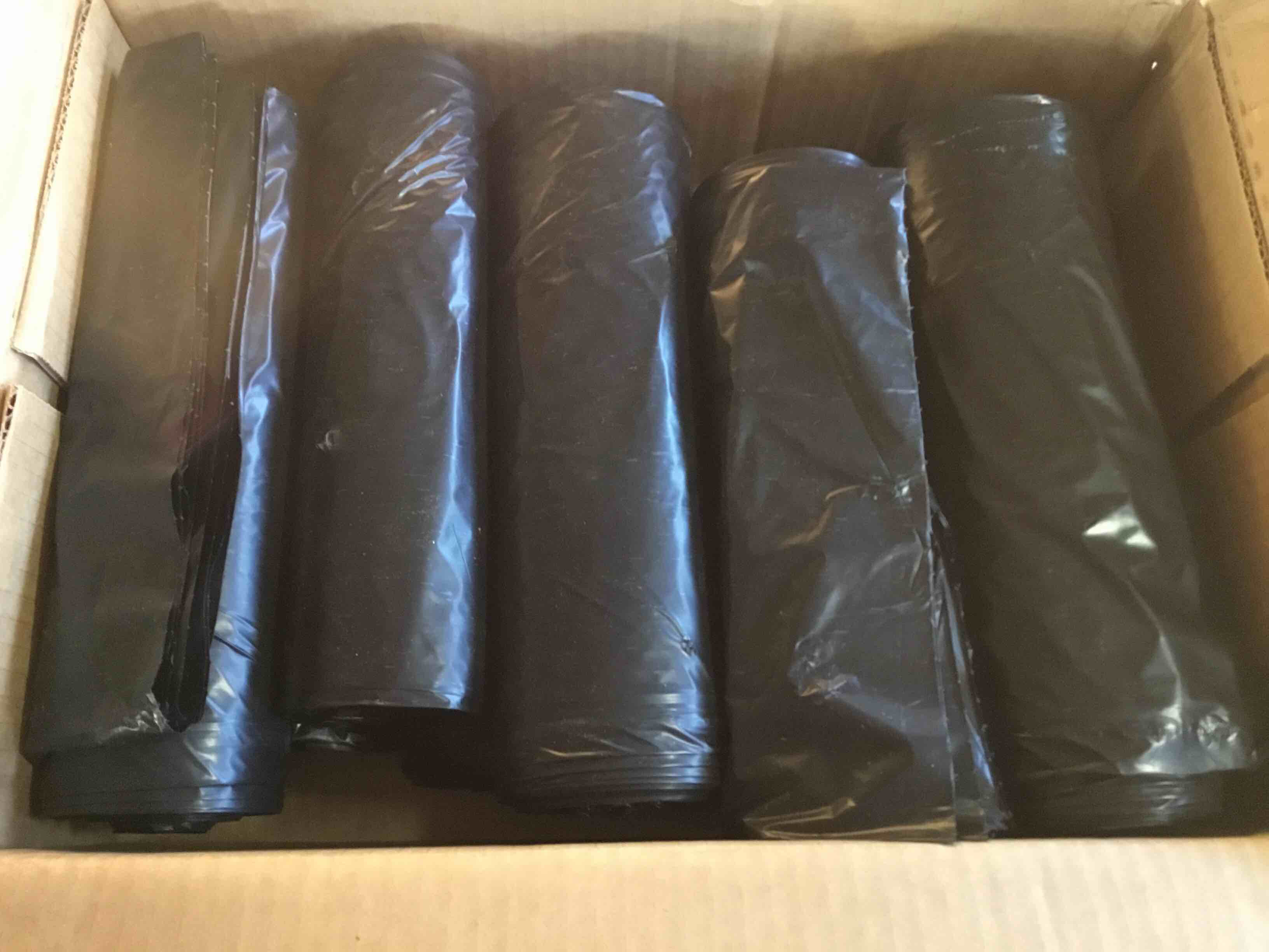https://s3.amazonaws.com/lotting-images-prod/bidfta/BLU5073455_1695124925969.jpeg