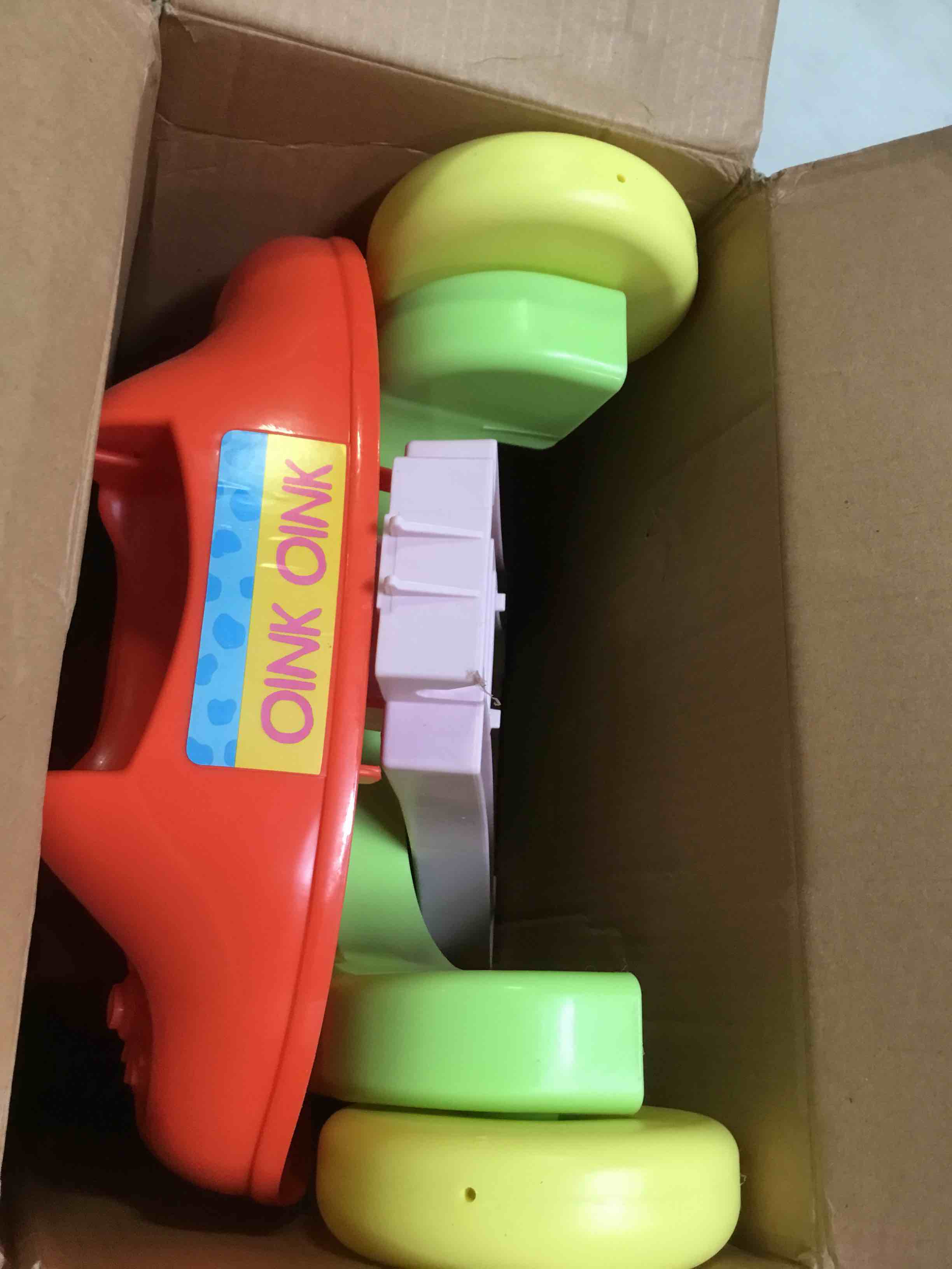 https://s3.amazonaws.com/lotting-images-prod/bidfta/BLU5074941_1695314512755.jpeg