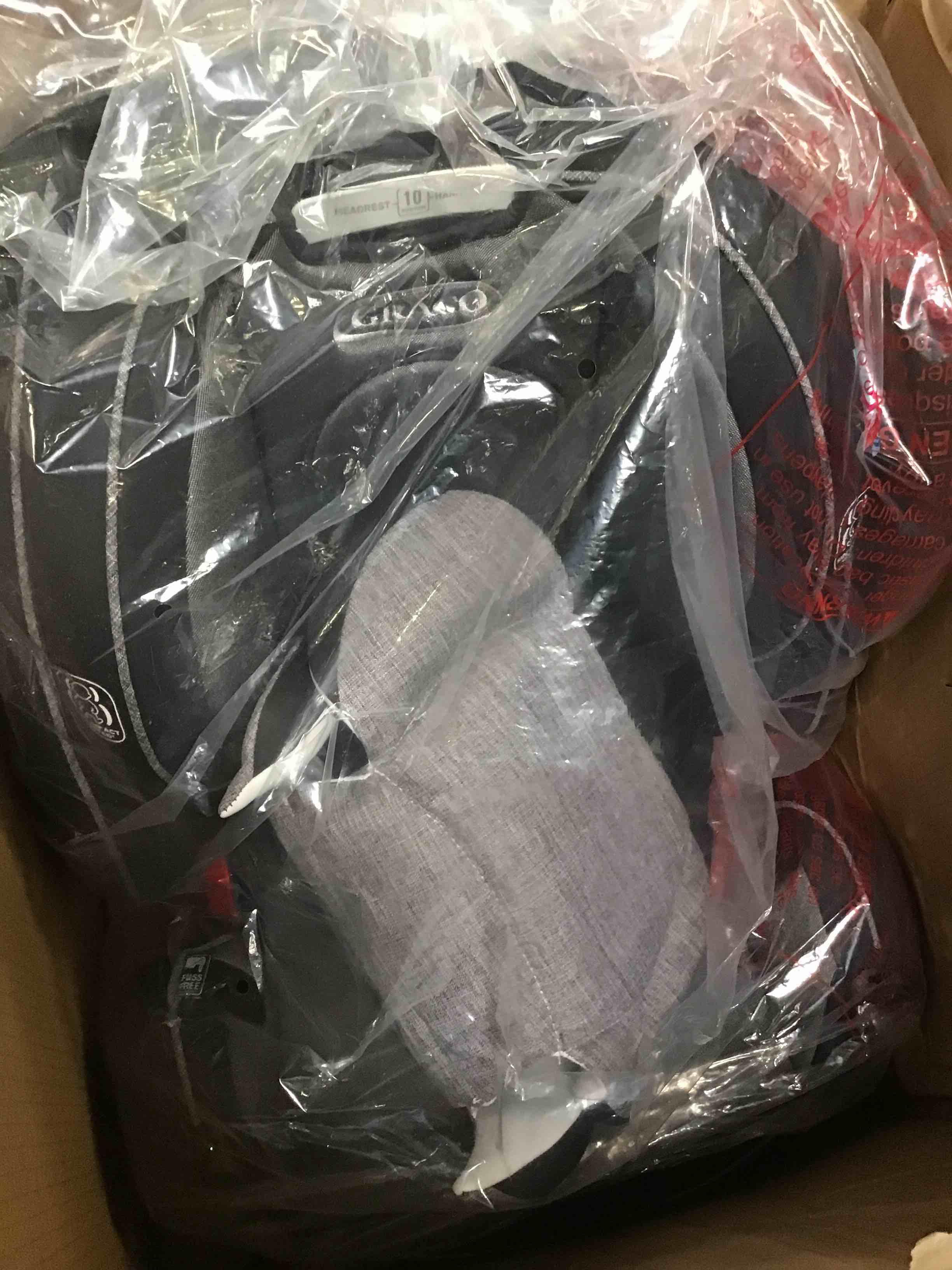 https://s3.amazonaws.com/lotting-images-prod/bidfta/BLU5074991_1695321514660.jpeg
