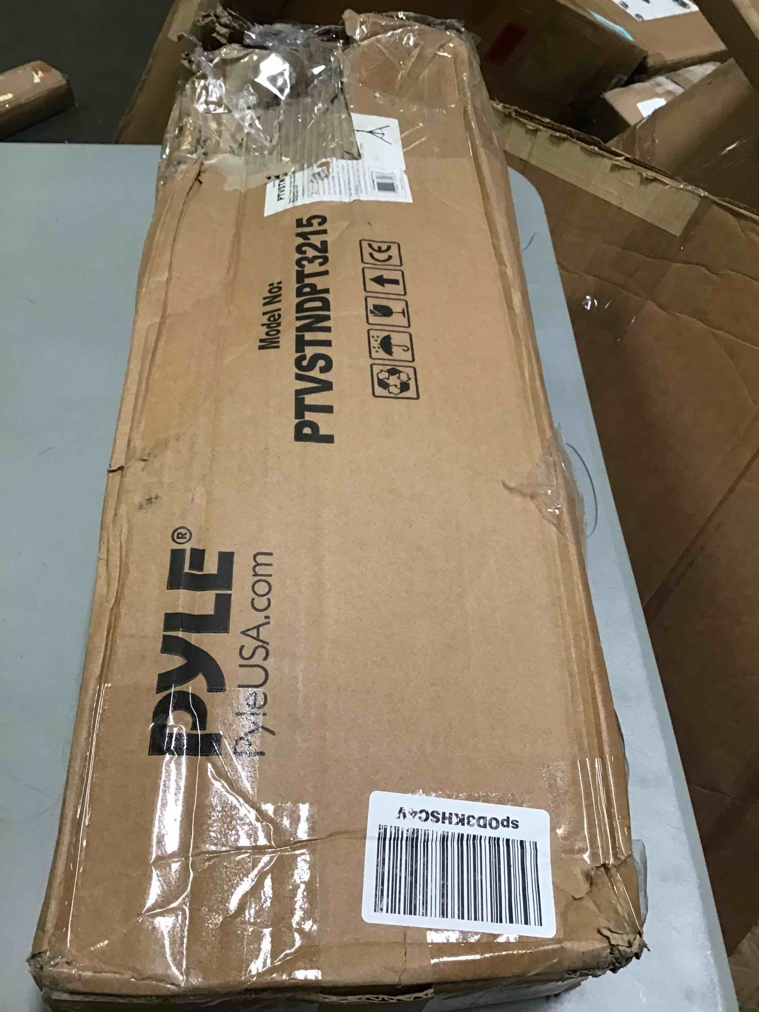 https://s3.amazonaws.com/lotting-images-prod/bidfta/BLU5075058_1695394967803.jpeg