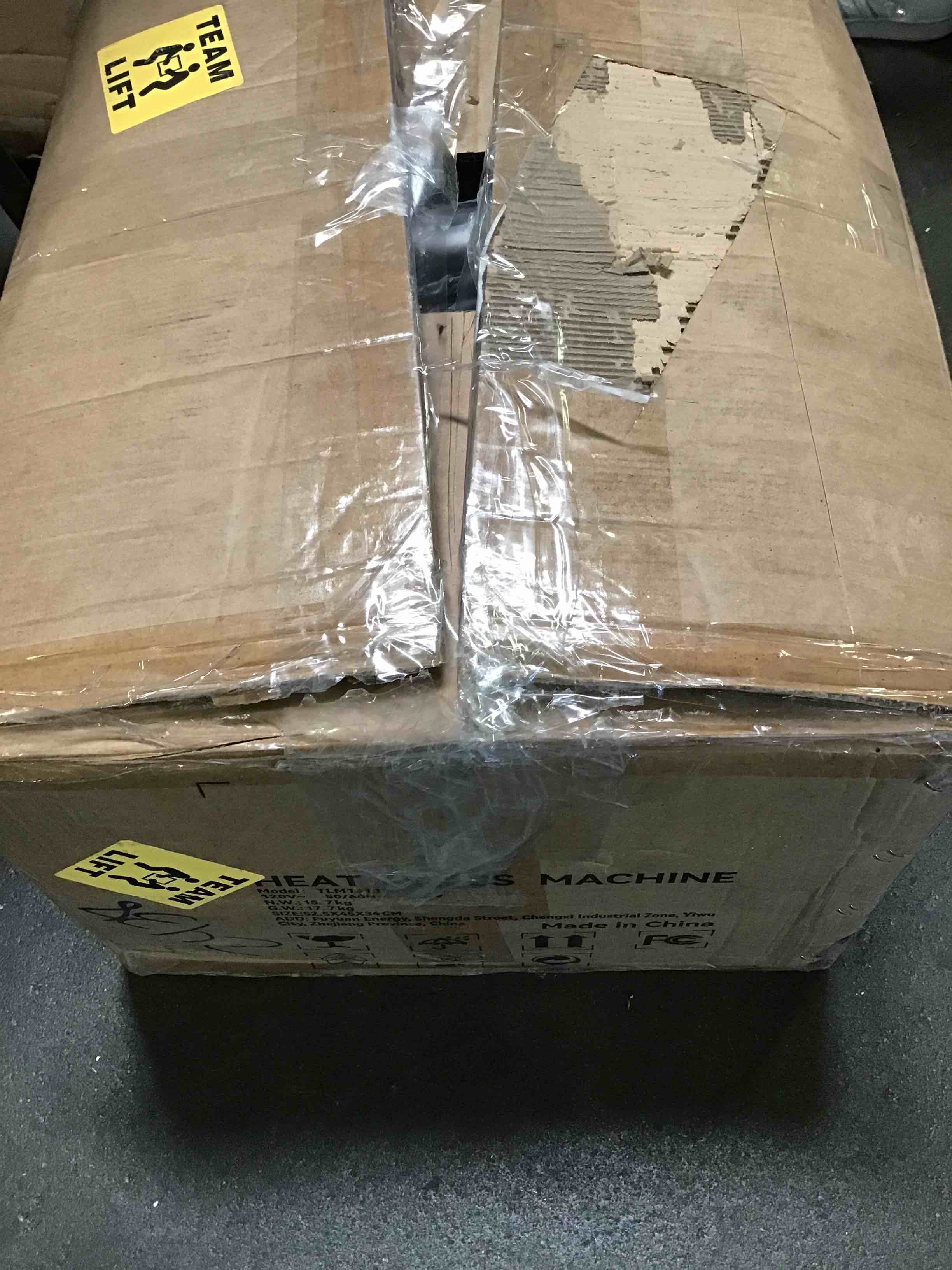 https://s3.amazonaws.com/lotting-images-prod/bidfta/BLU5075077_1695400693410.jpeg