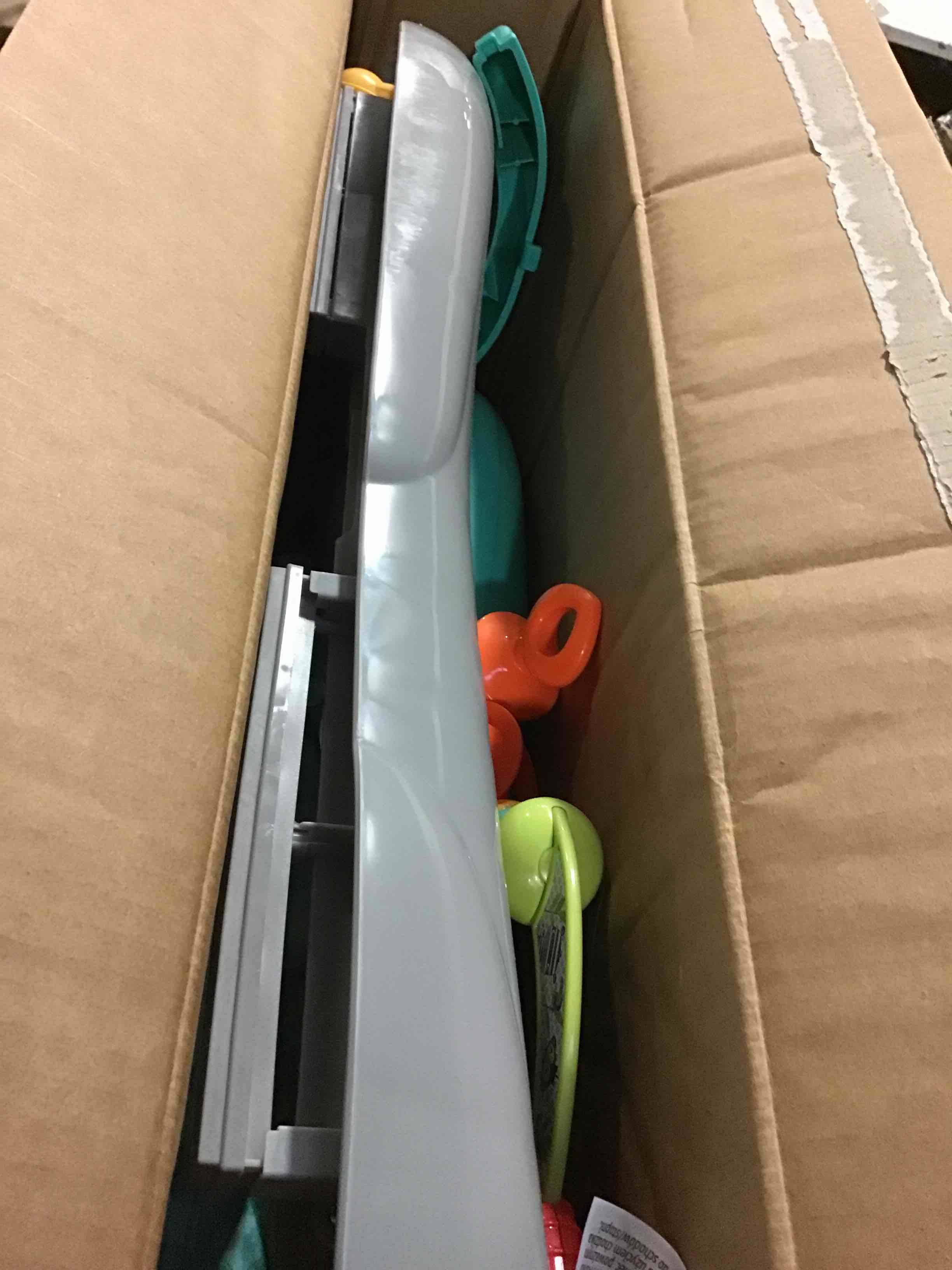 https://s3.amazonaws.com/lotting-images-prod/bidfta/BLU5075119_1695642232277.jpeg