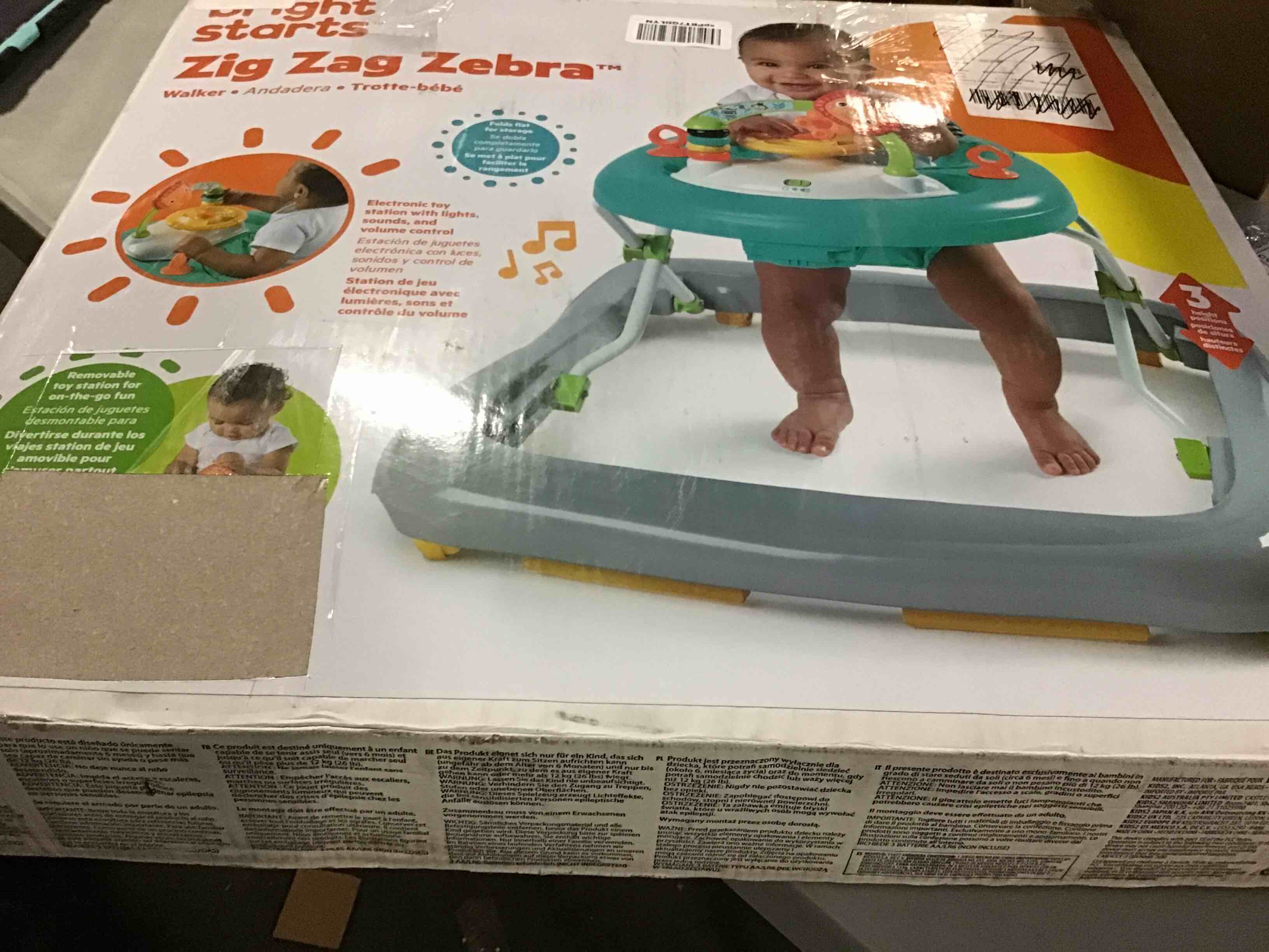 https://s3.amazonaws.com/lotting-images-prod/bidfta/BLU5075119_1695642274347.jpeg