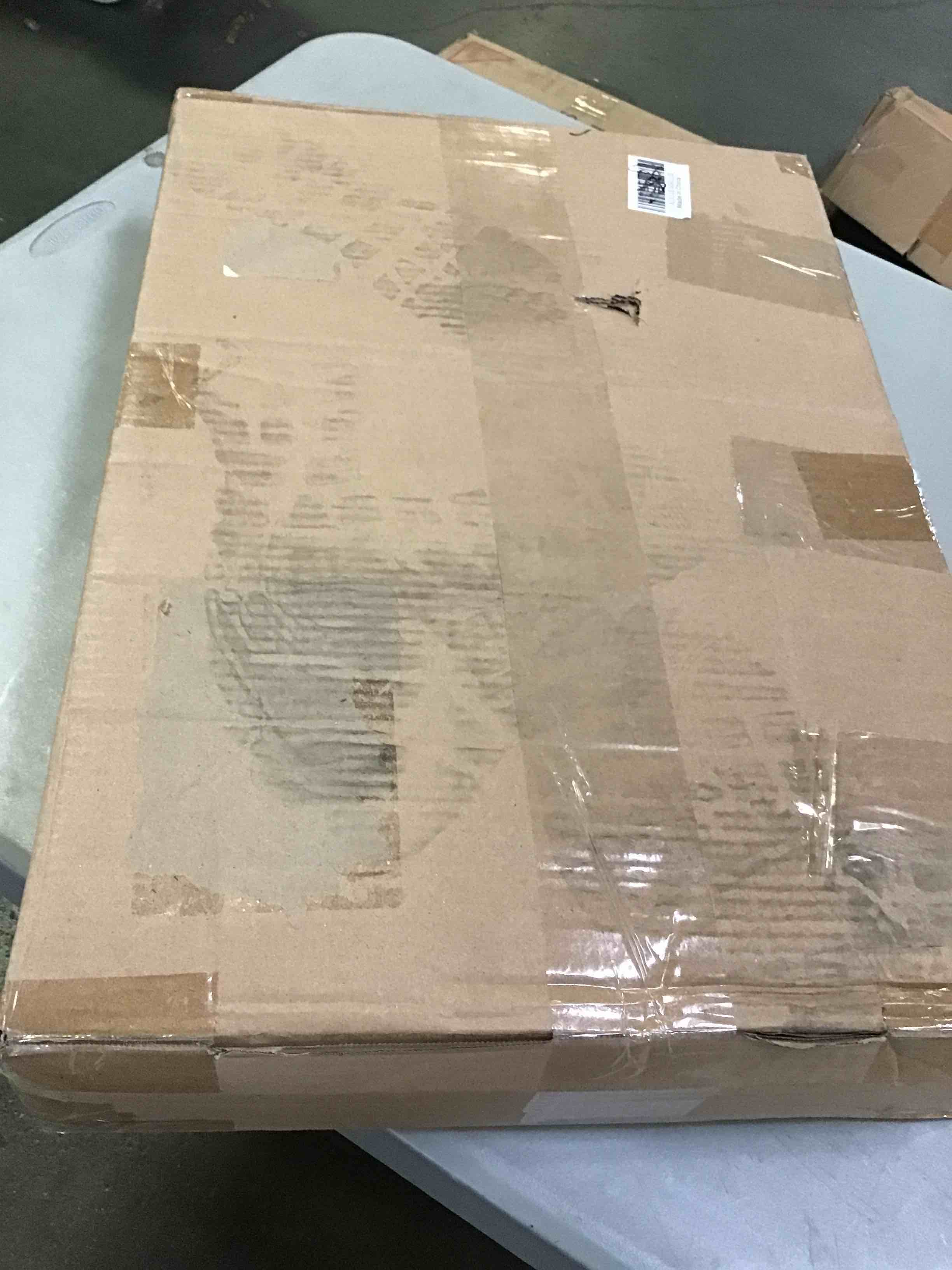 https://s3.amazonaws.com/lotting-images-prod/bidfta/BLU5075150_1695649019904.jpeg