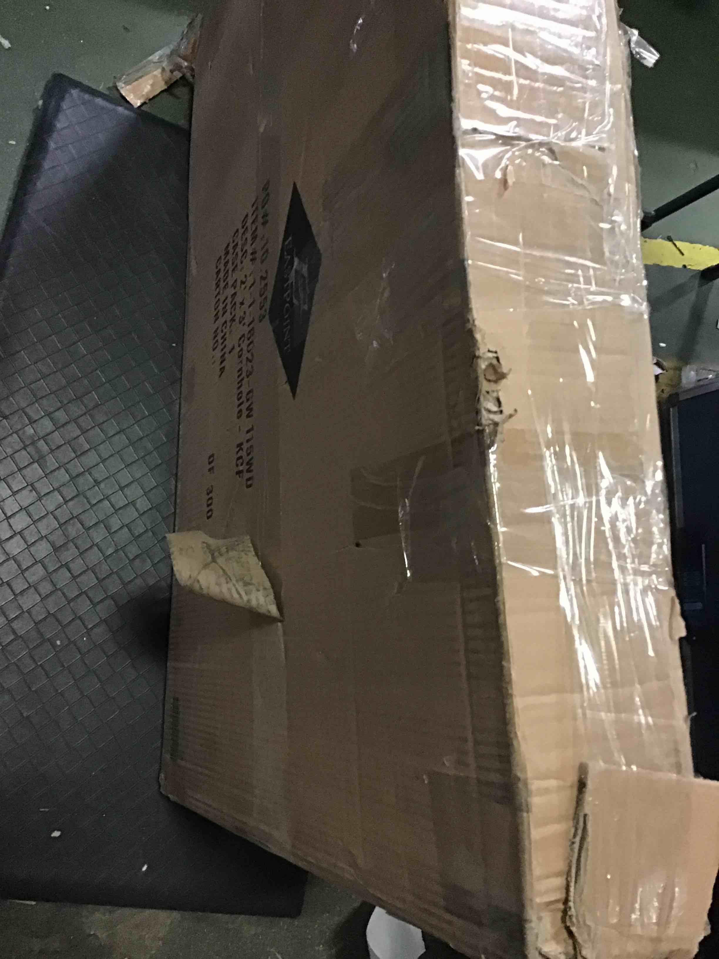 https://s3.amazonaws.com/lotting-images-prod/bidfta/BLU5075432_1696272383681.jpeg