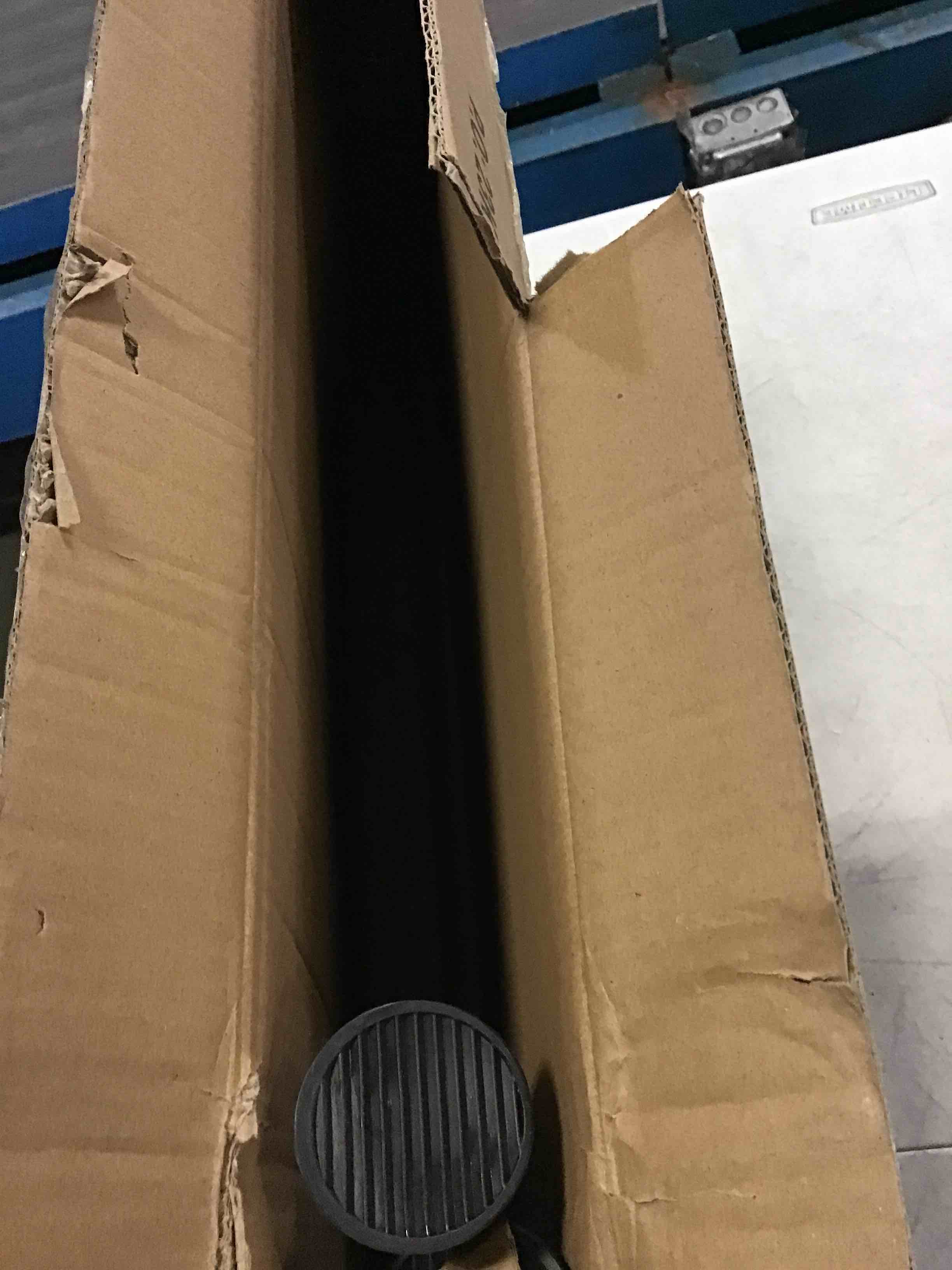 https://s3.amazonaws.com/lotting-images-prod/bidfta/BLU5075470_1696278153637.jpeg