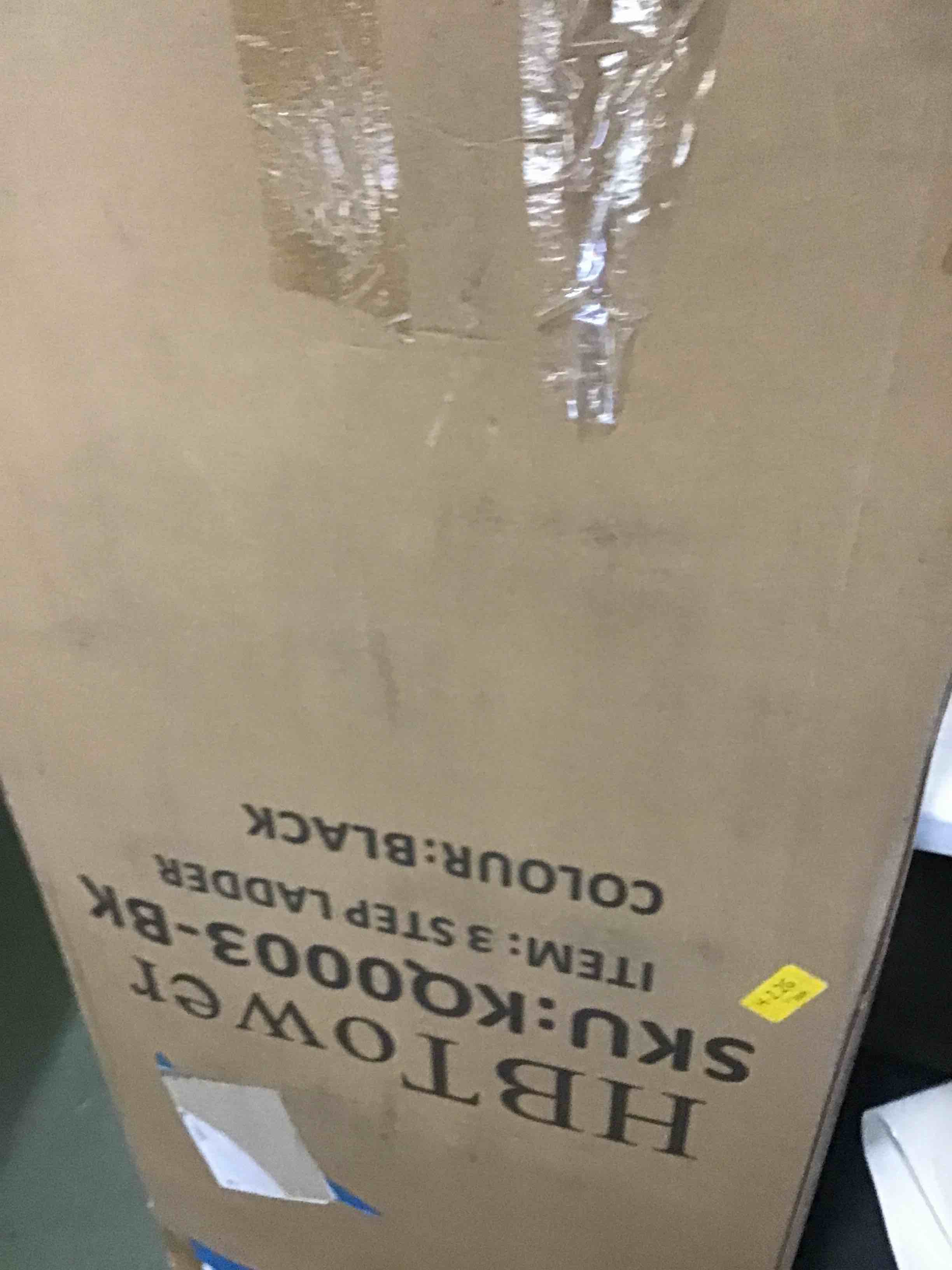 https://s3.amazonaws.com/lotting-images-prod/bidfta/BLU5075470_1696278173253.jpeg