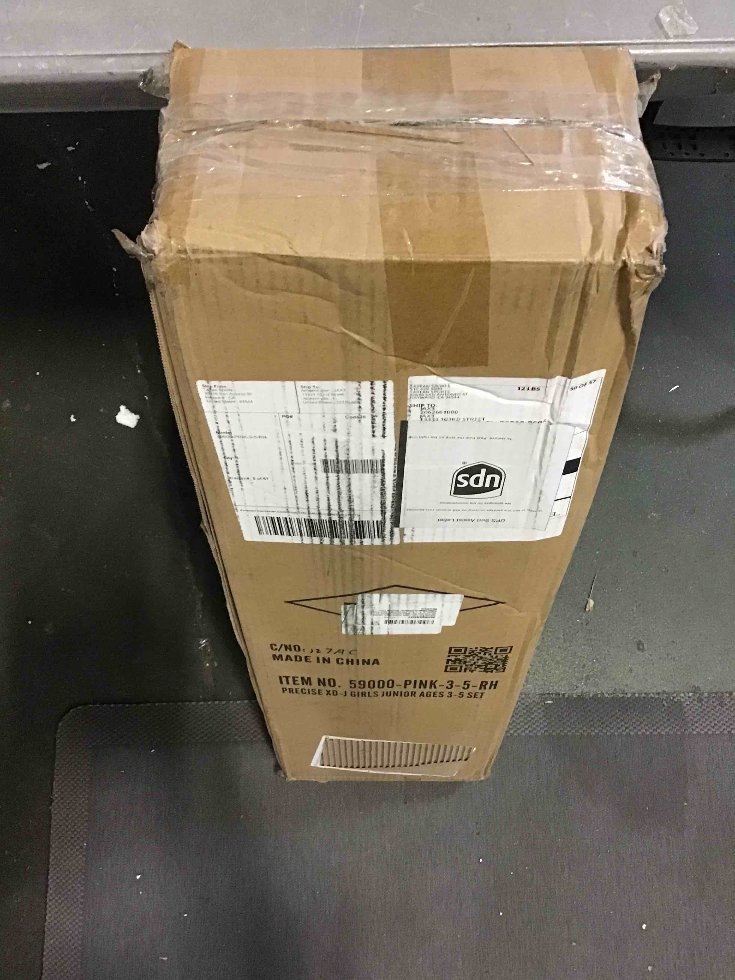 https://s3.amazonaws.com/lotting-images-prod/bidfta/BLU5075495_1696335635371.jpeg