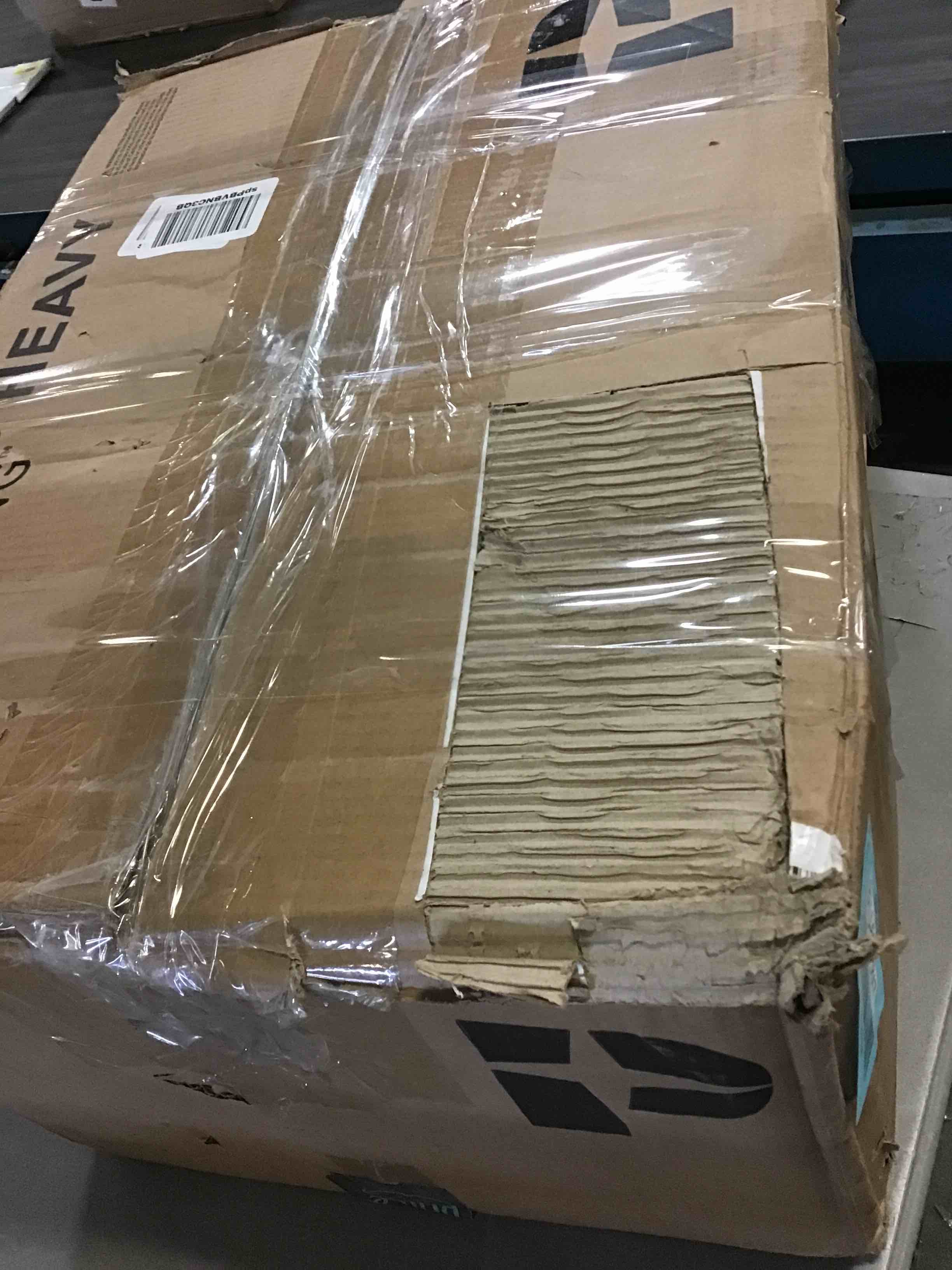 https://s3.amazonaws.com/lotting-images-prod/bidfta/BLU5075647_1696362086002.jpeg