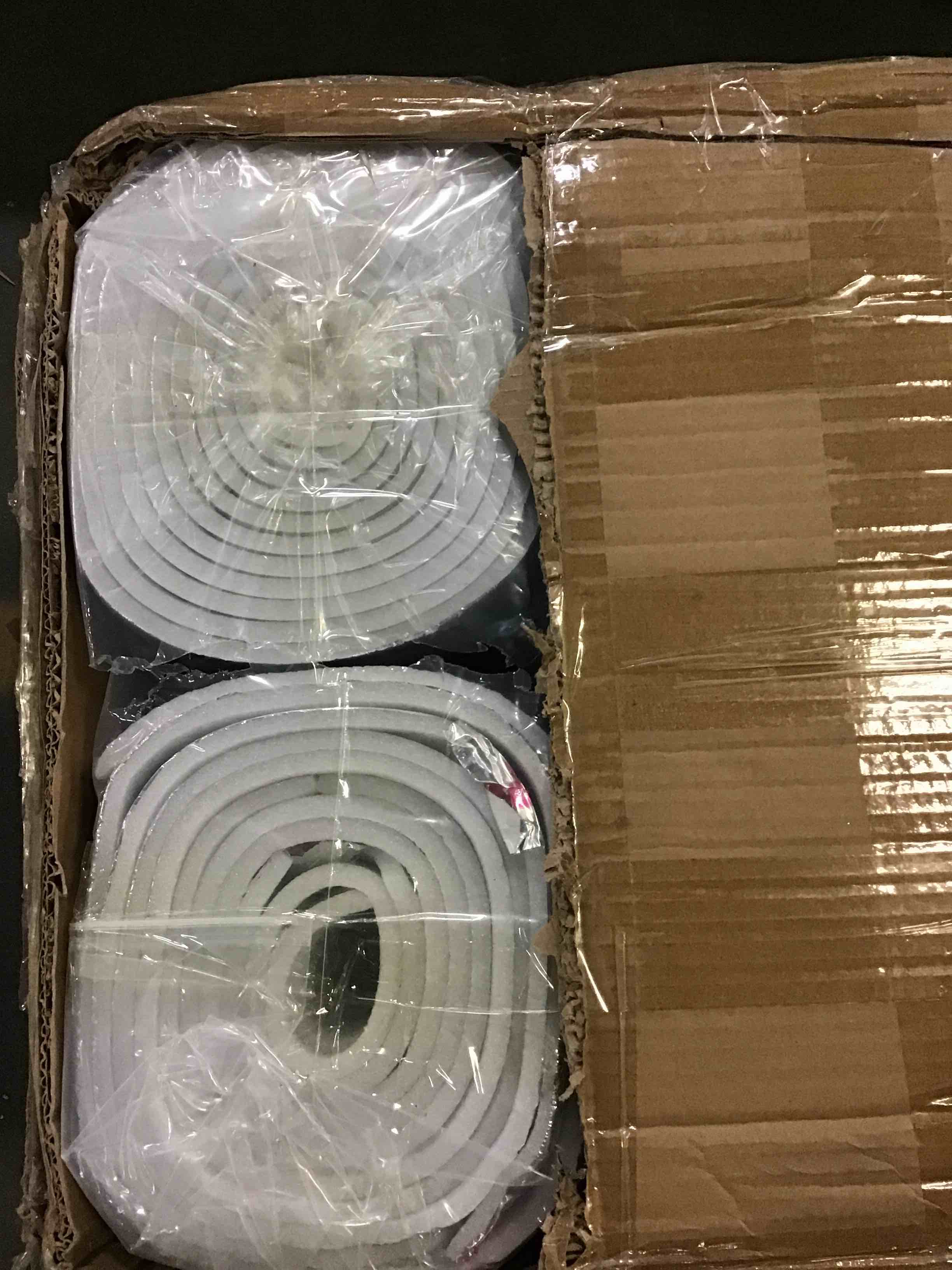 https://s3.amazonaws.com/lotting-images-prod/bidfta/BLU5075818_1696444367493.jpeg
