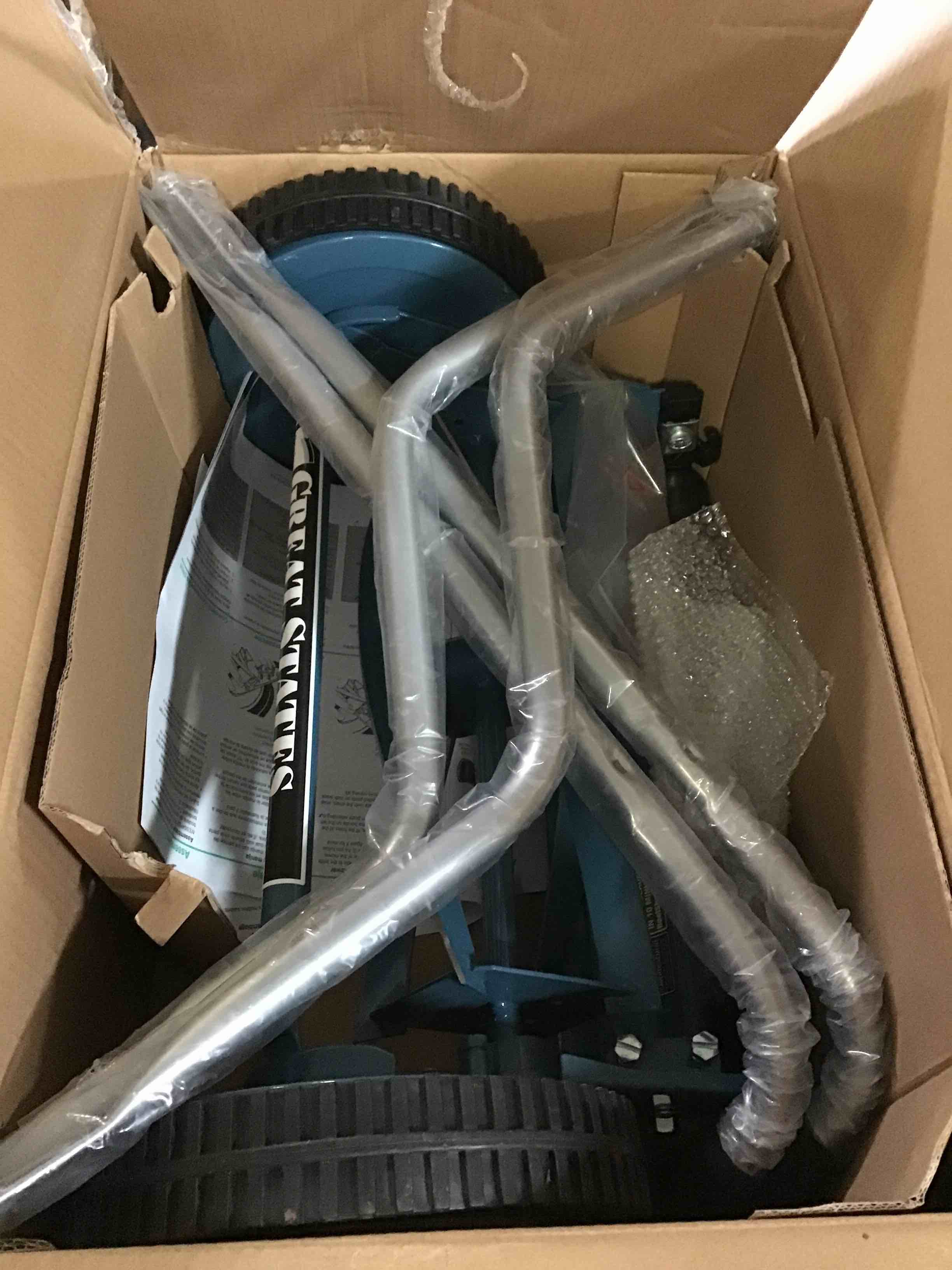 https://s3.amazonaws.com/lotting-images-prod/bidfta/BLU5077003_1695738515399.jpeg