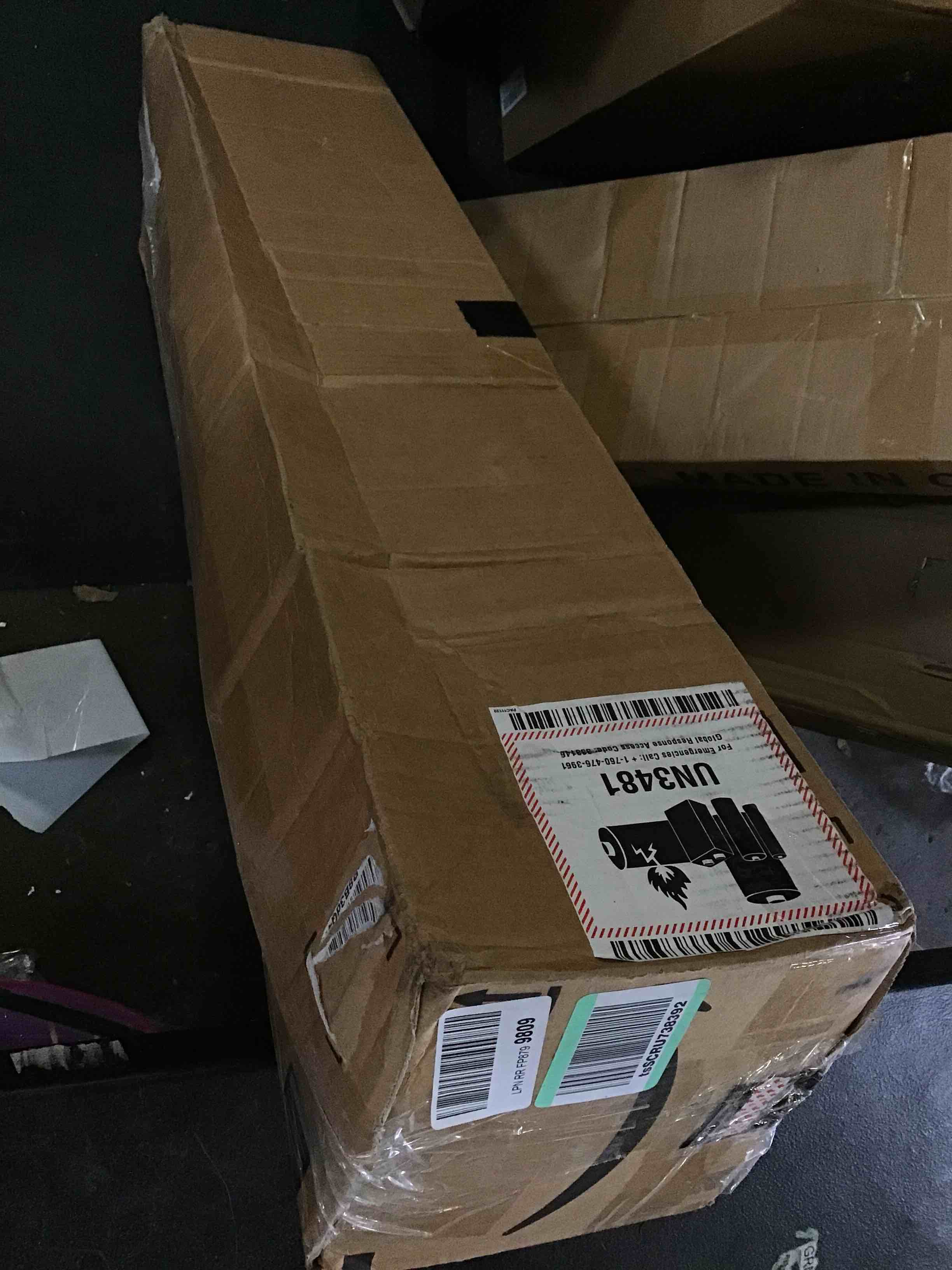 https://s3.amazonaws.com/lotting-images-prod/bidfta/BLU5077118_1695752386329.jpeg