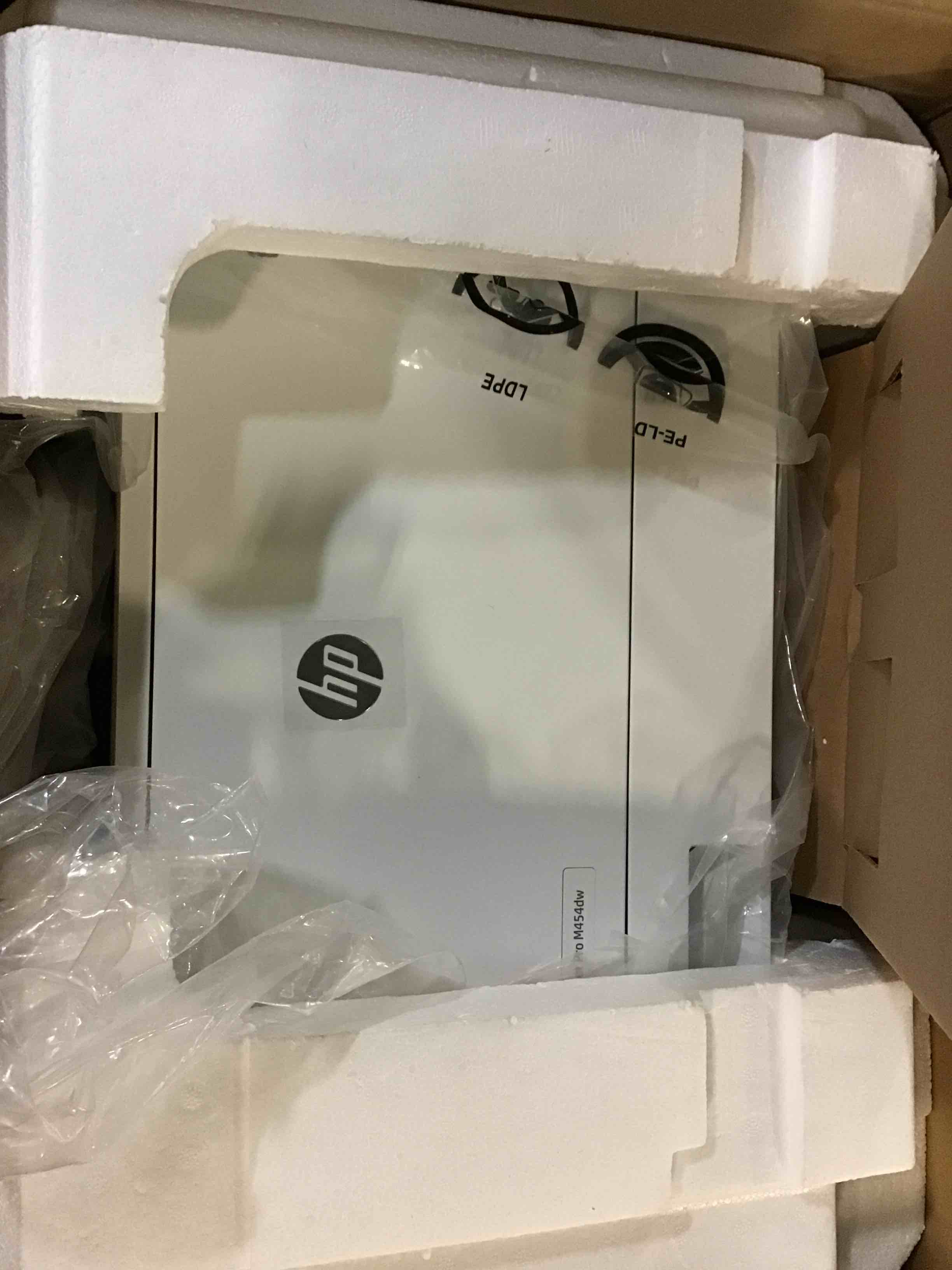 https://s3.amazonaws.com/lotting-images-prod/bidfta/BLU5077486_1695908005618.jpeg