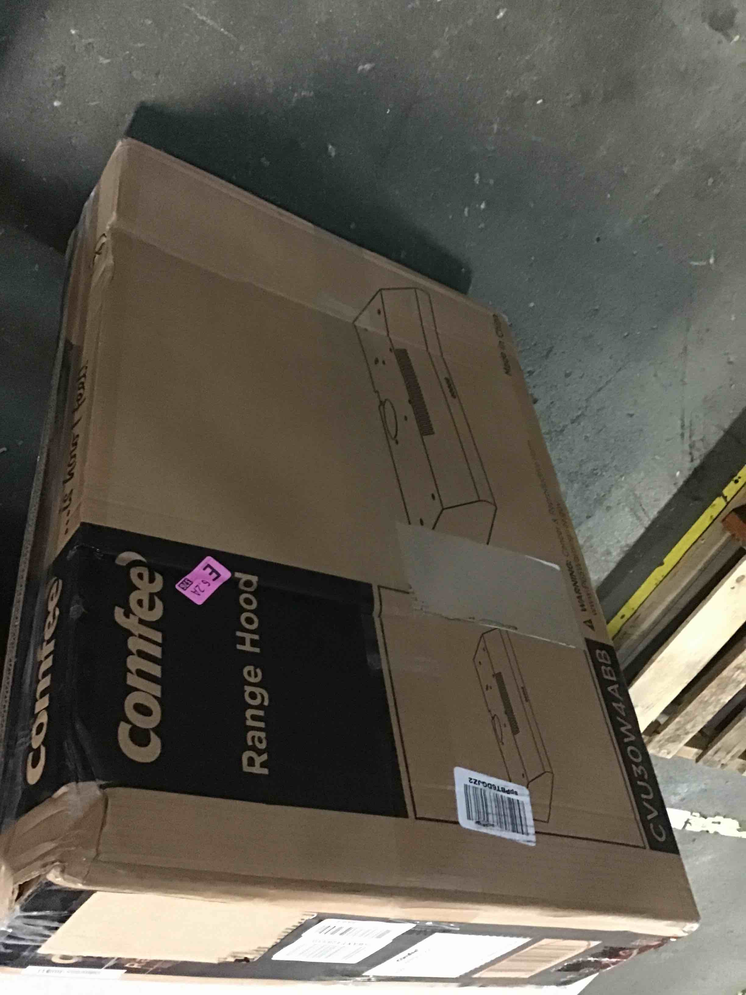 https://s3.amazonaws.com/lotting-images-prod/bidfta/BLU5077776_1696245654080.jpeg