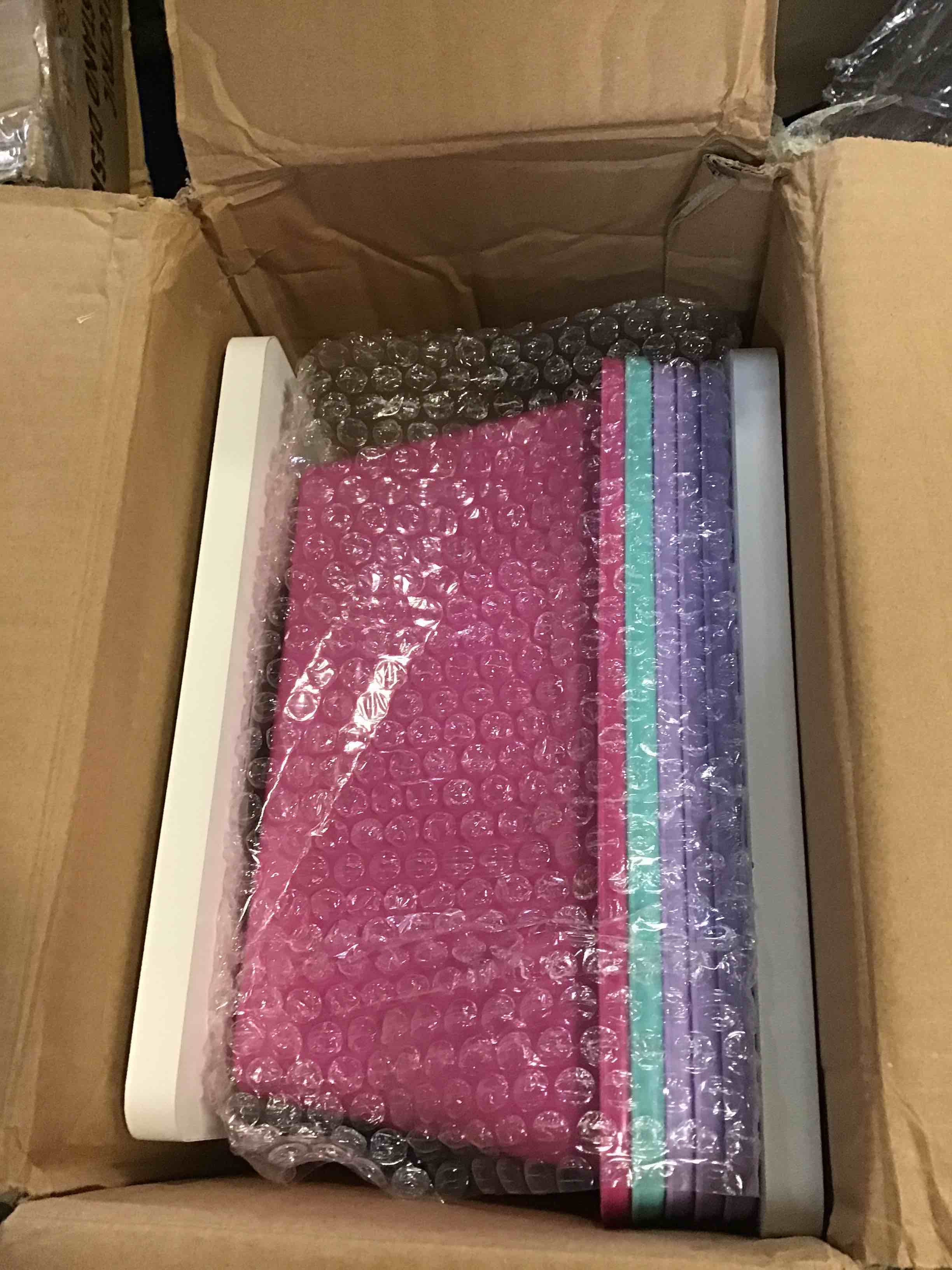 https://s3.amazonaws.com/lotting-images-prod/bidfta/BLU5077823_1696251800294.jpeg