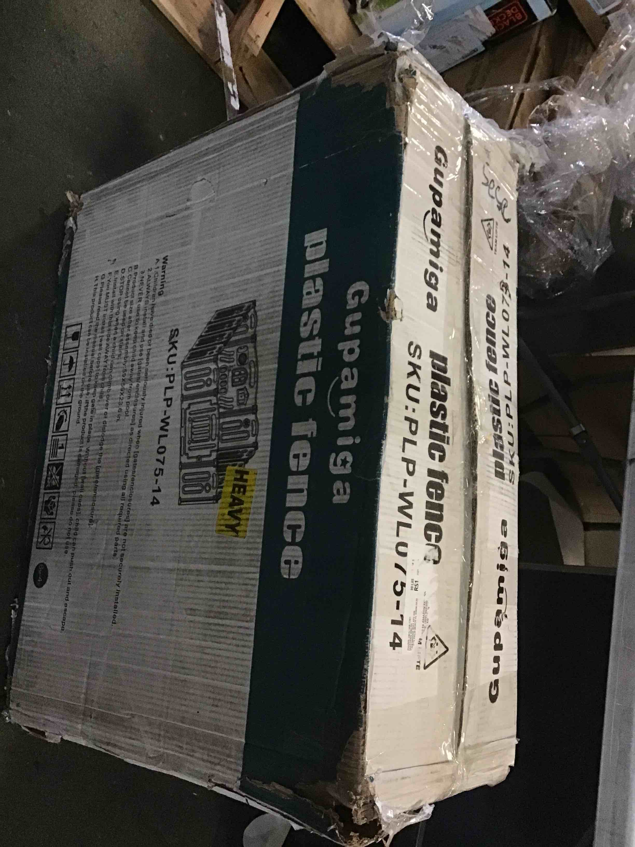 https://s3.amazonaws.com/lotting-images-prod/bidfta/BLU5077832_1696252858219.jpeg